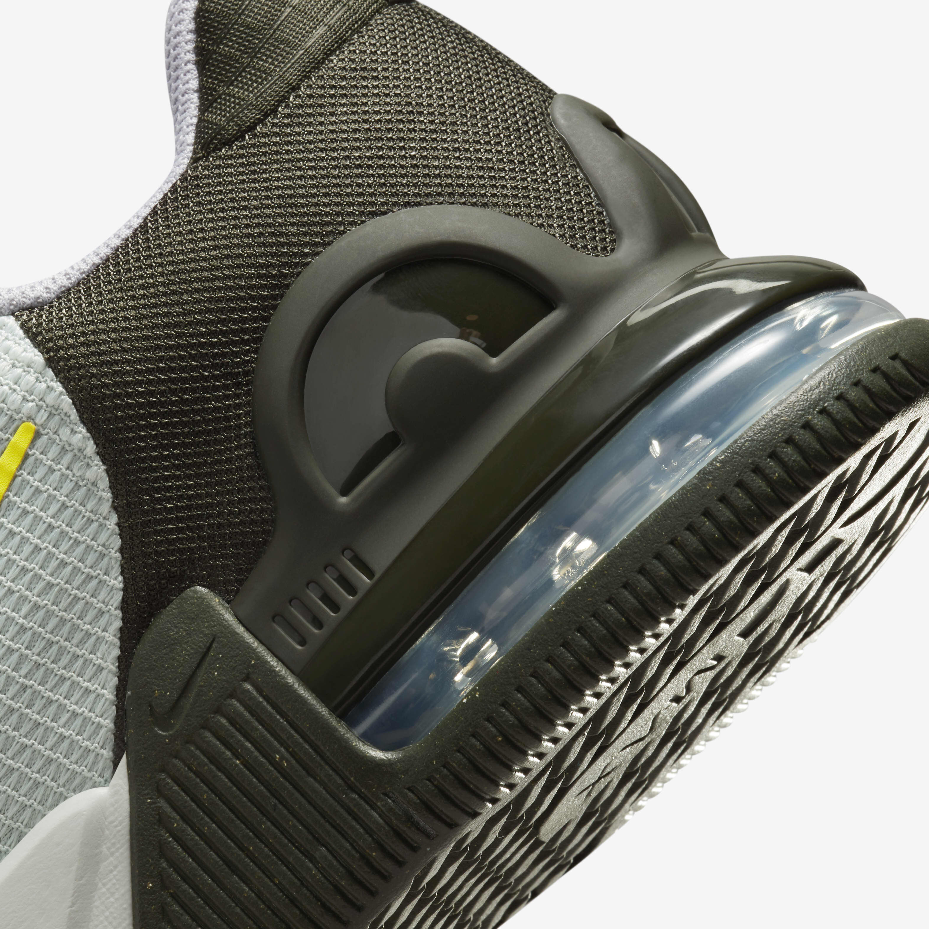 اير ماكس الفا ترينر 5 image number 7