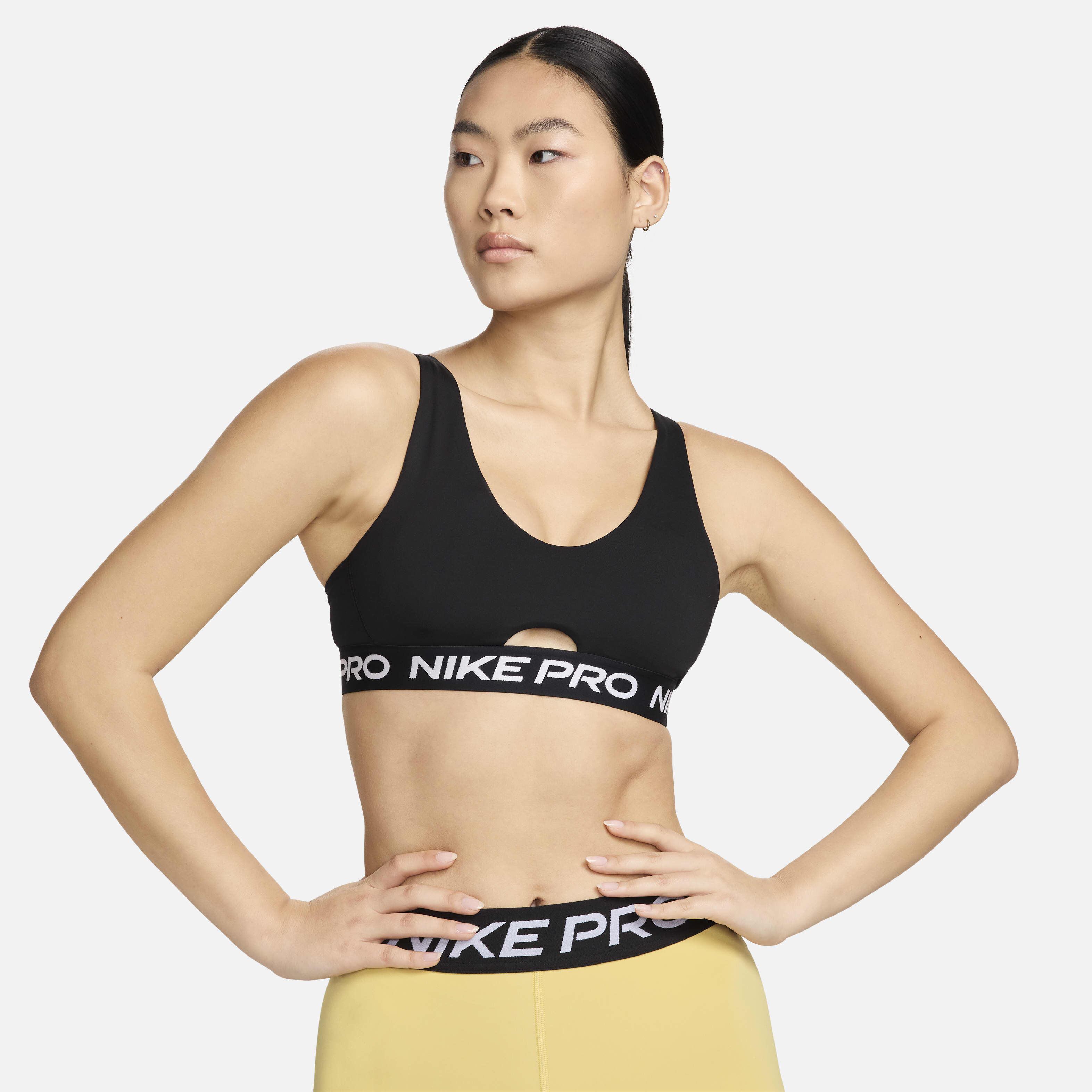Nike Pro Indy Plunge image number 0