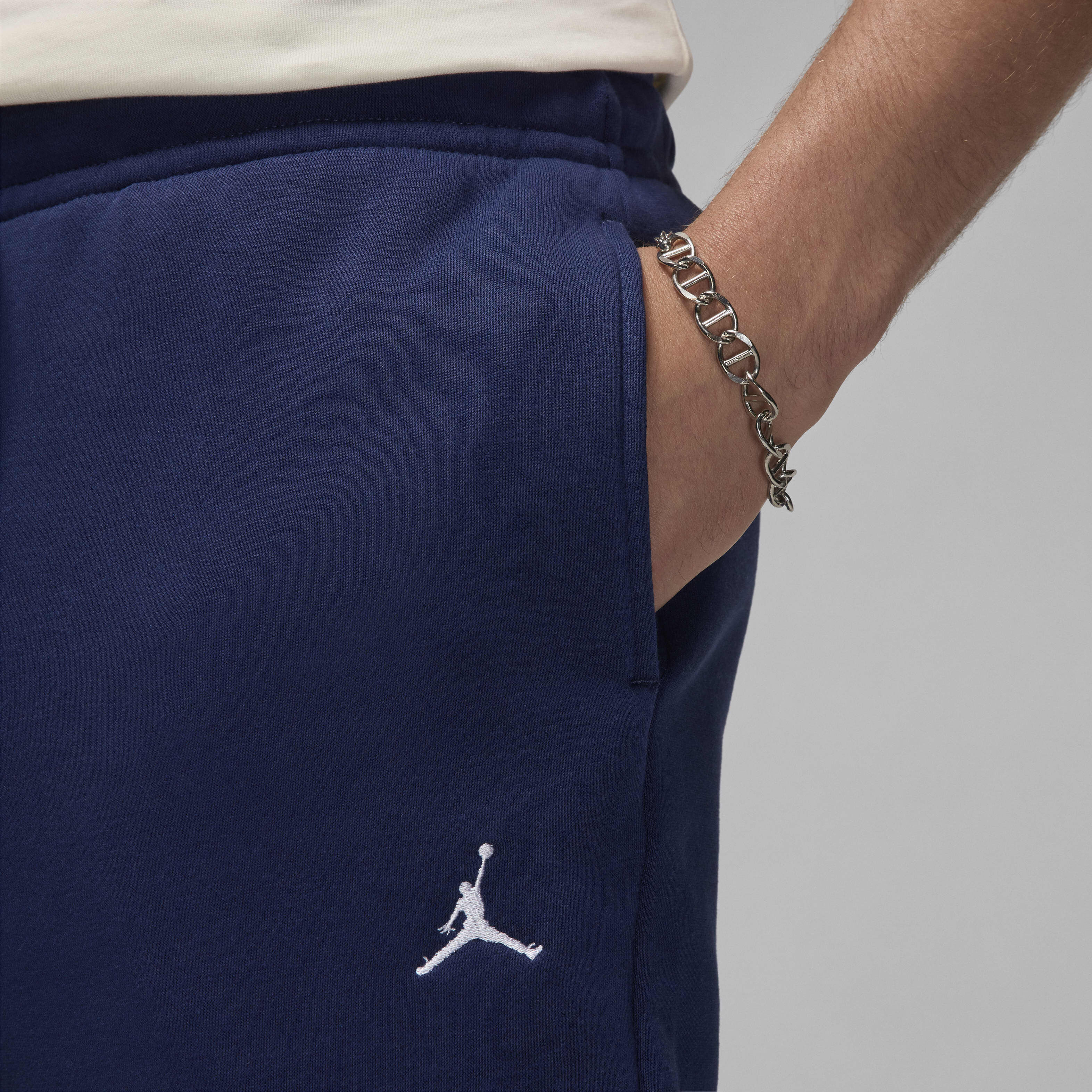 Navy blue jordan pants store