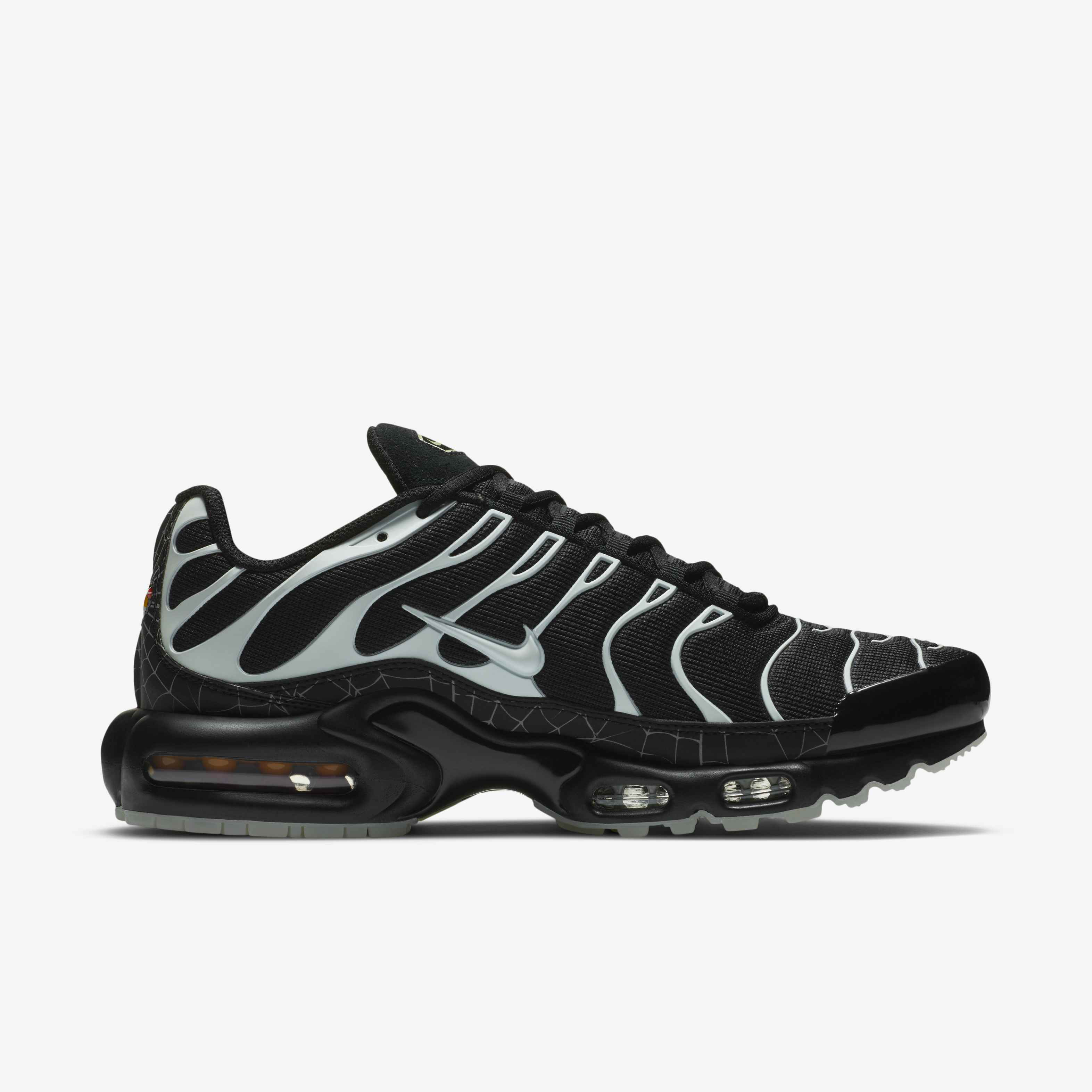 Nike Air Max Plus image number 2