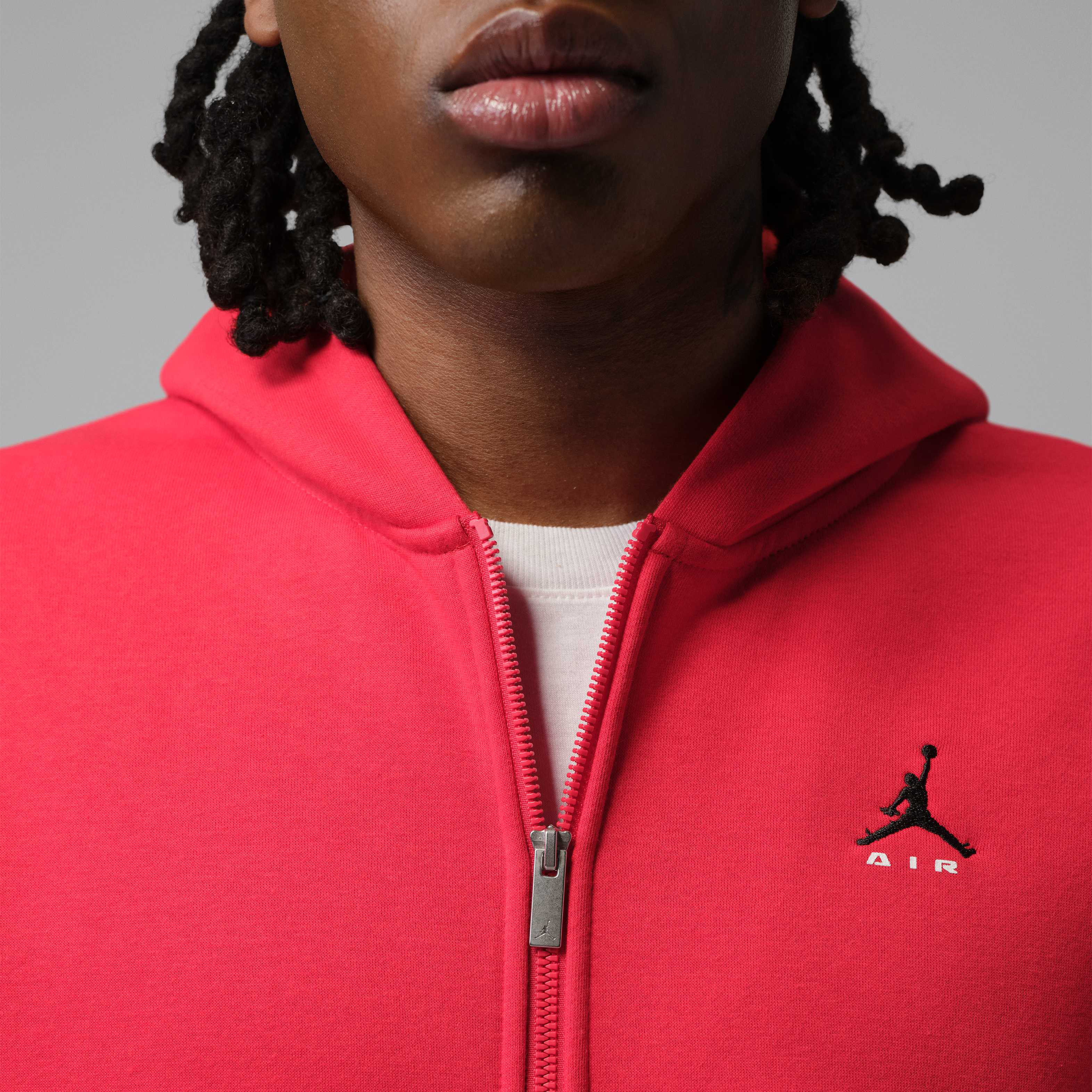 Jordan Brooklyn image number 4