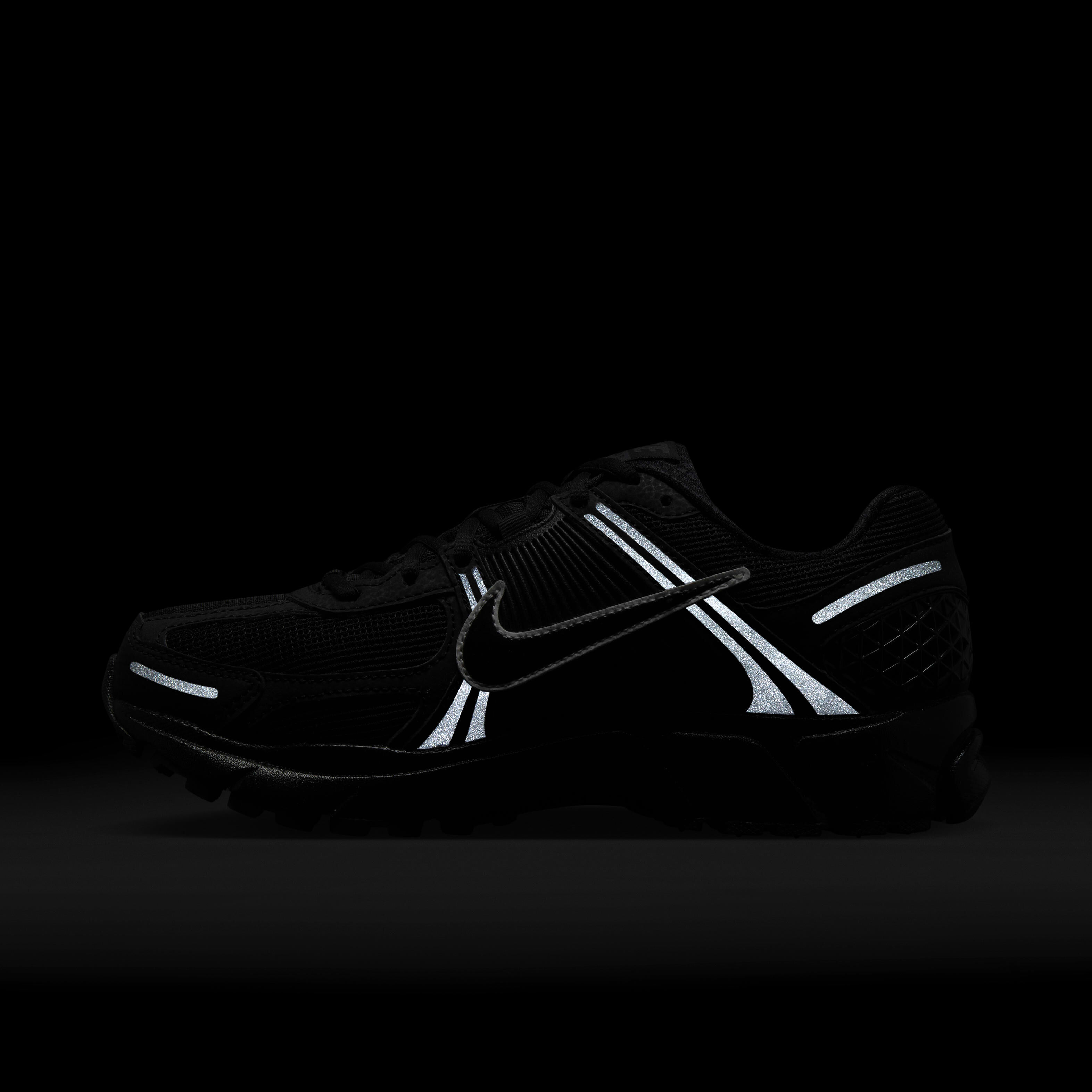 Nike Zoom Vomero 5 image number 11