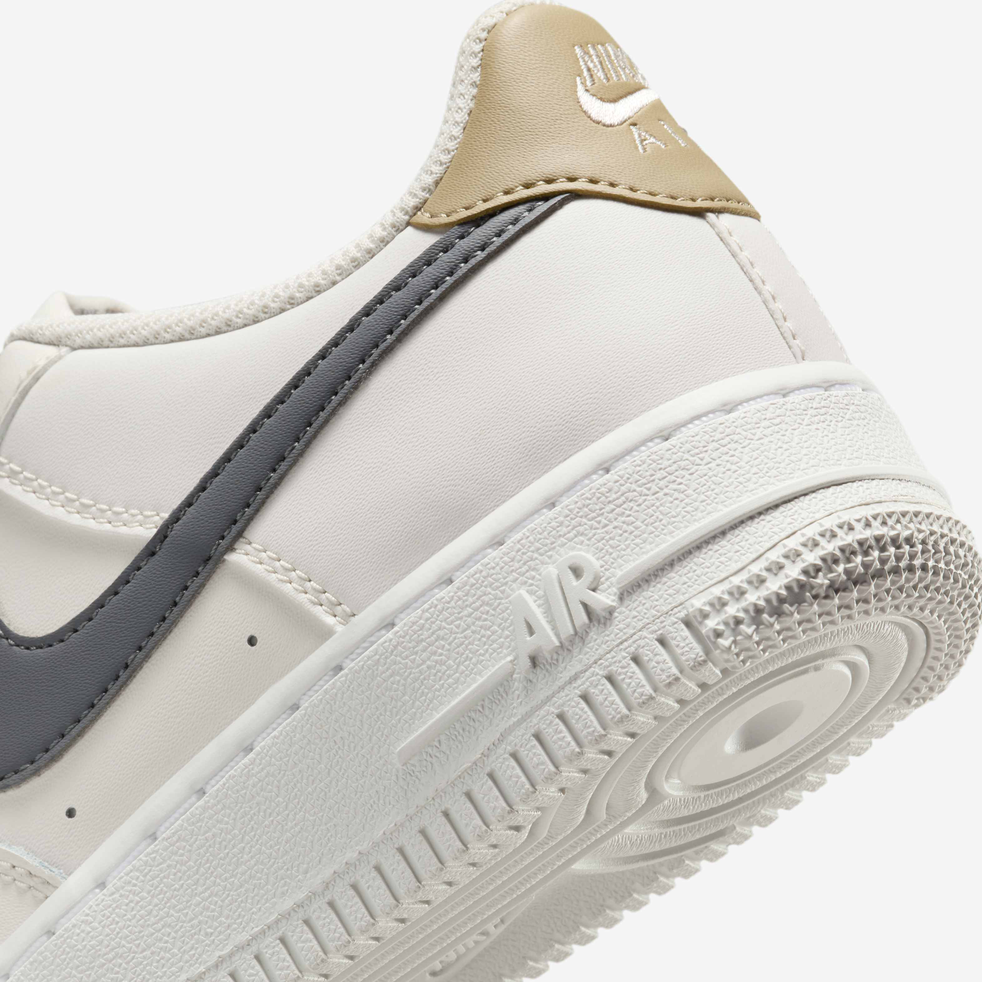 Nike Air Force 1 image number 7
