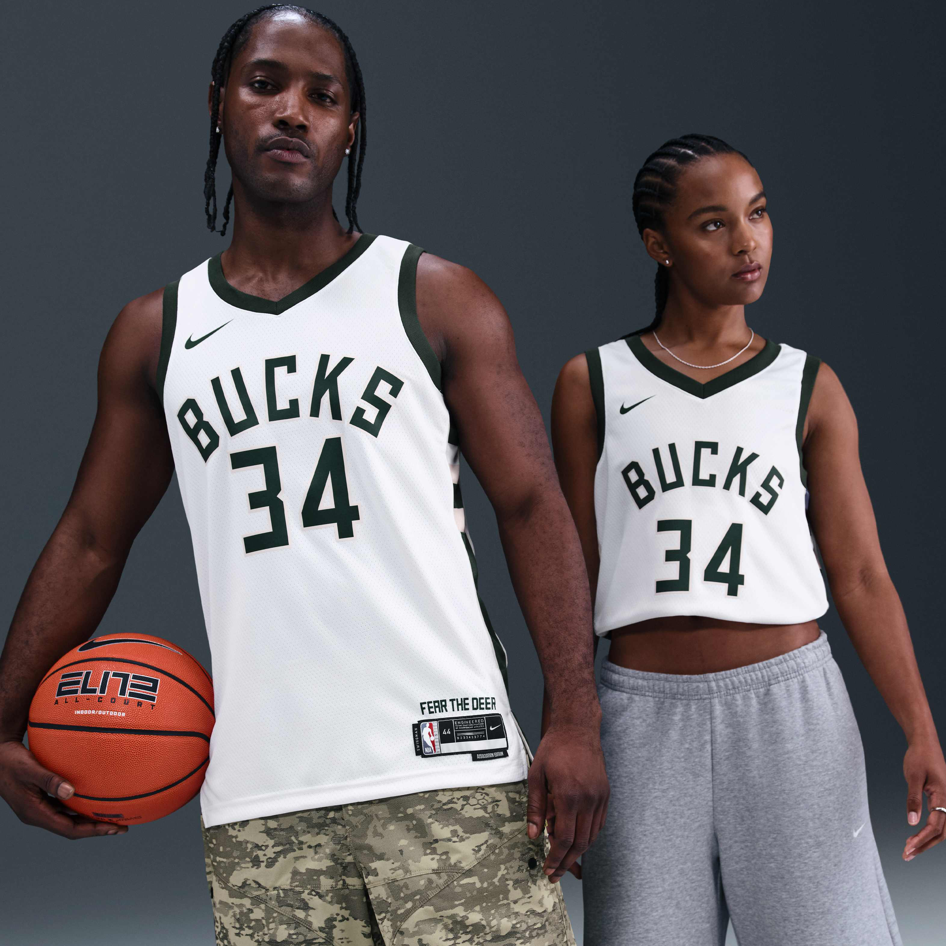 Milwaukee Bucks Association Edition image number 0