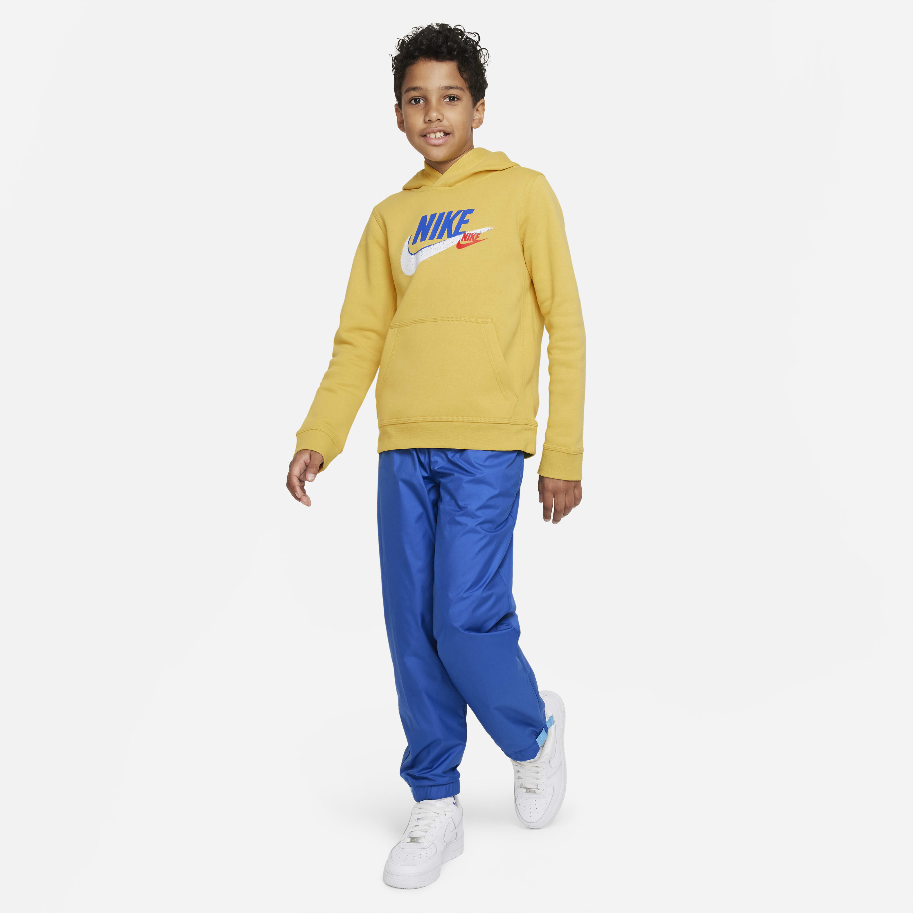 Nike Sportswear Standard Issue image number 5