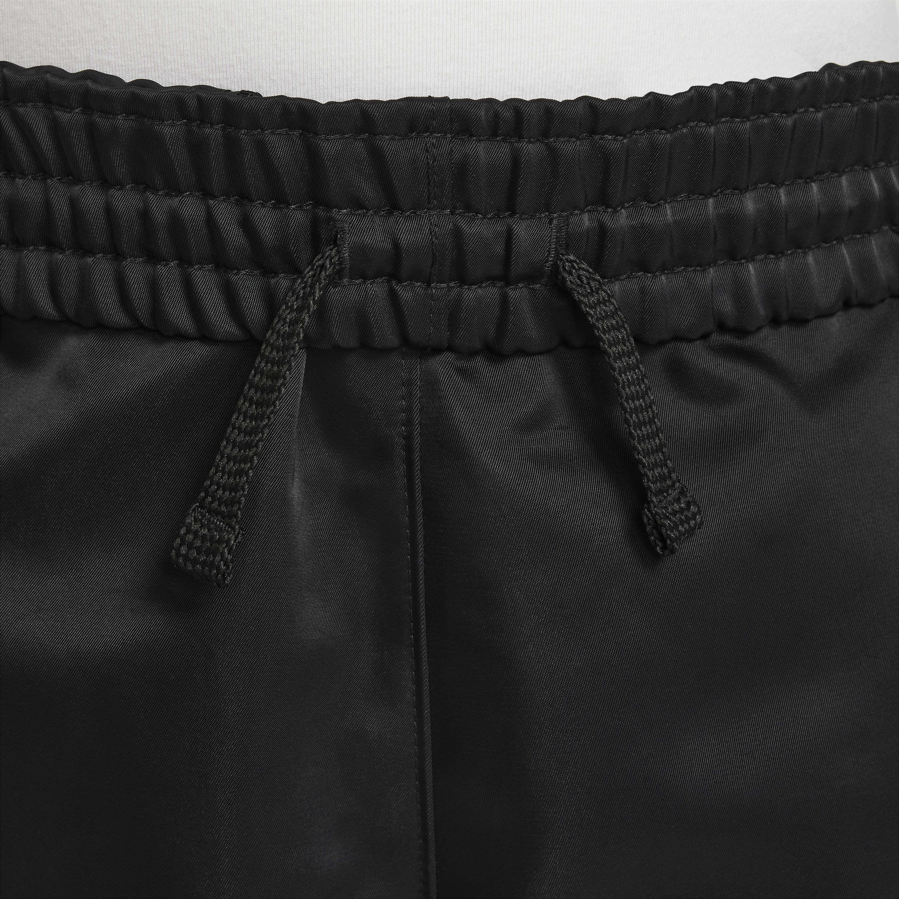 Nike Sportswear image number 2