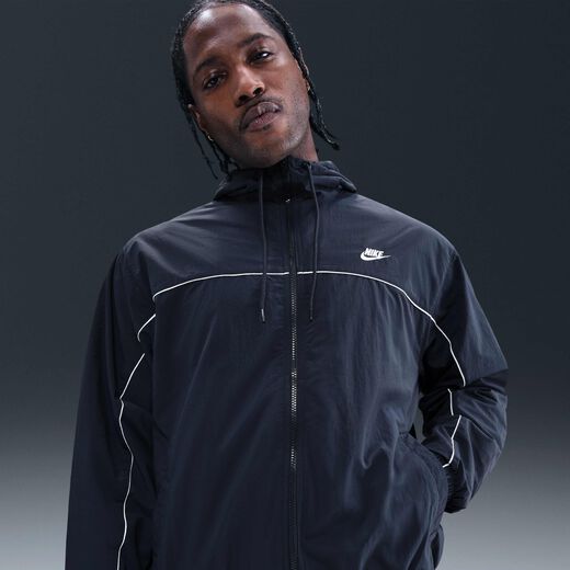 Nike Club