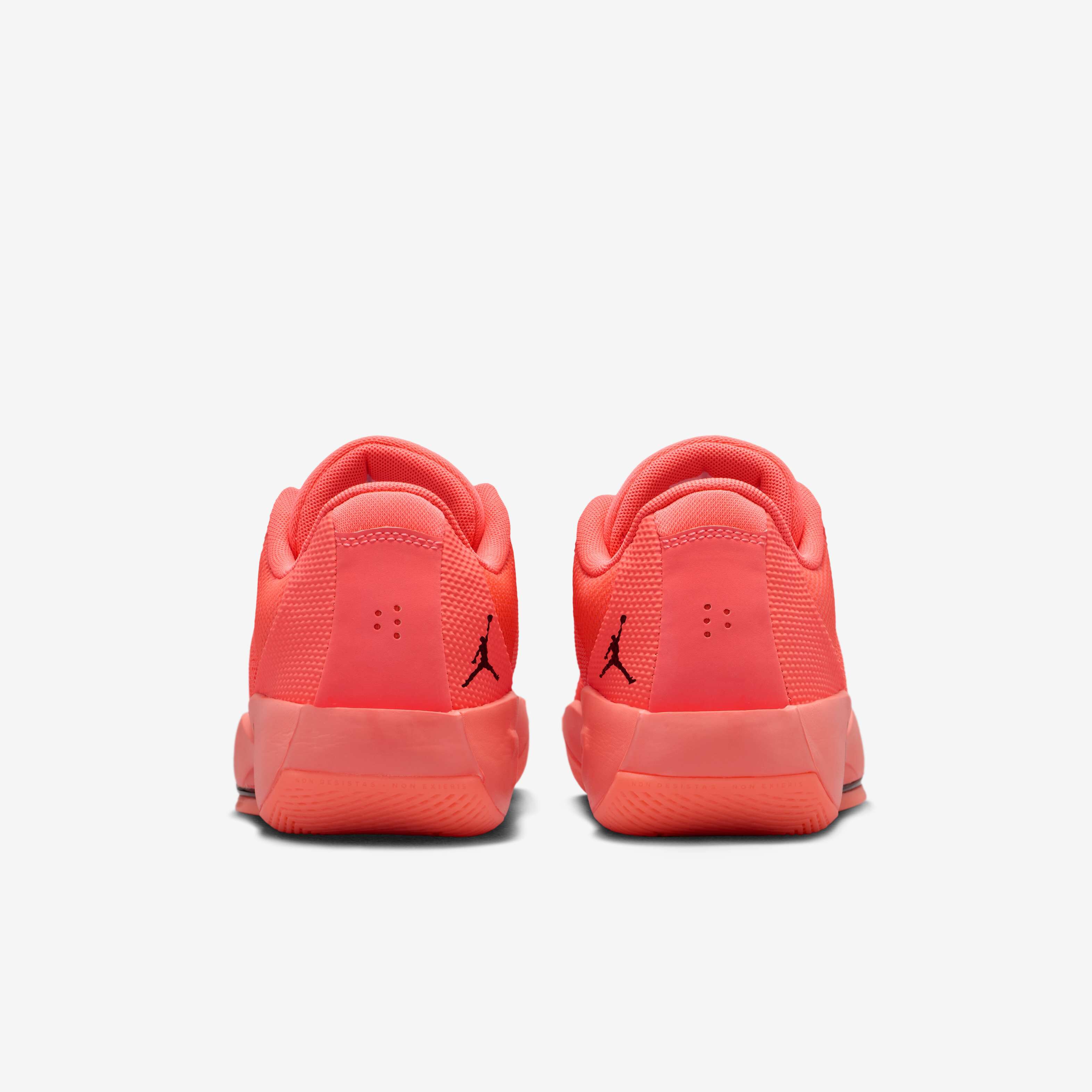 Luka .77 'Navidor' image number 5