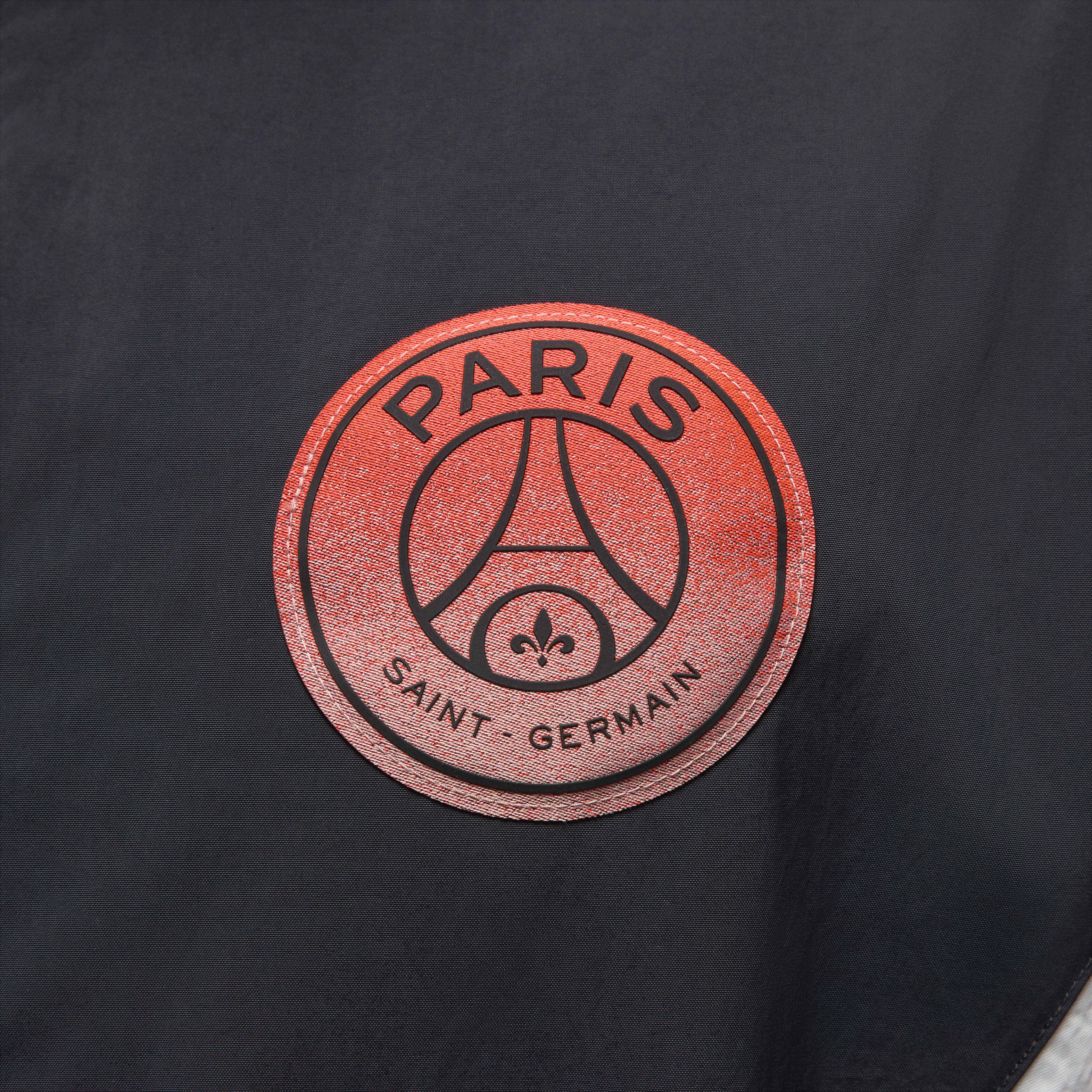 Paris Saint-Germain image number 3