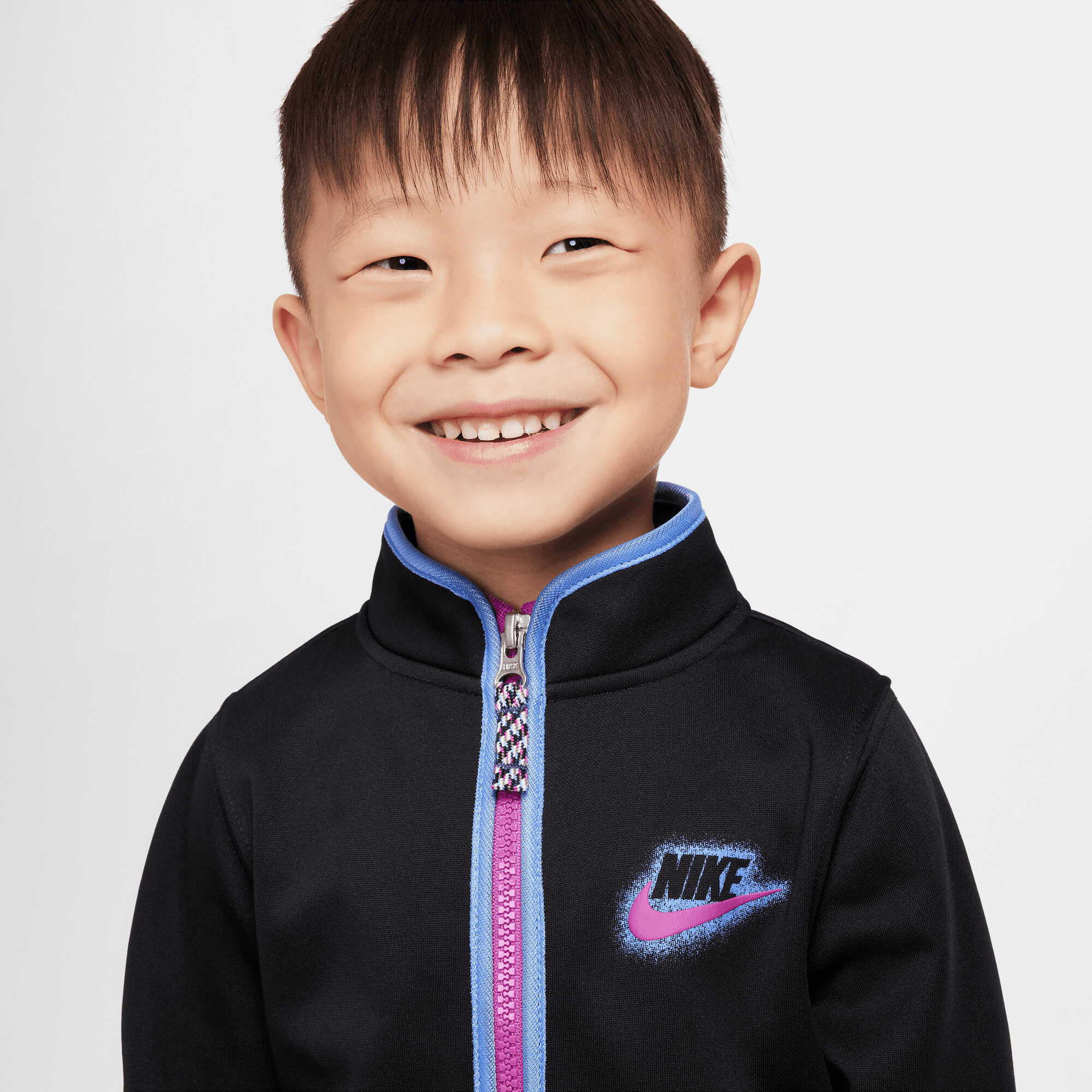 Nike Sportswear Dri-FIT Powder Play image number 2