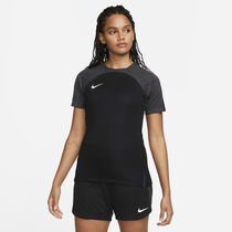 Nike Dri-FIT Strike