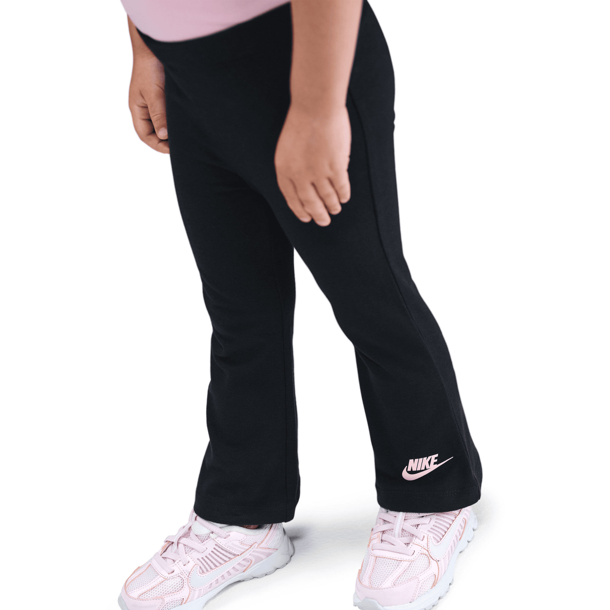 نايكي وايلد وورمث image number 6