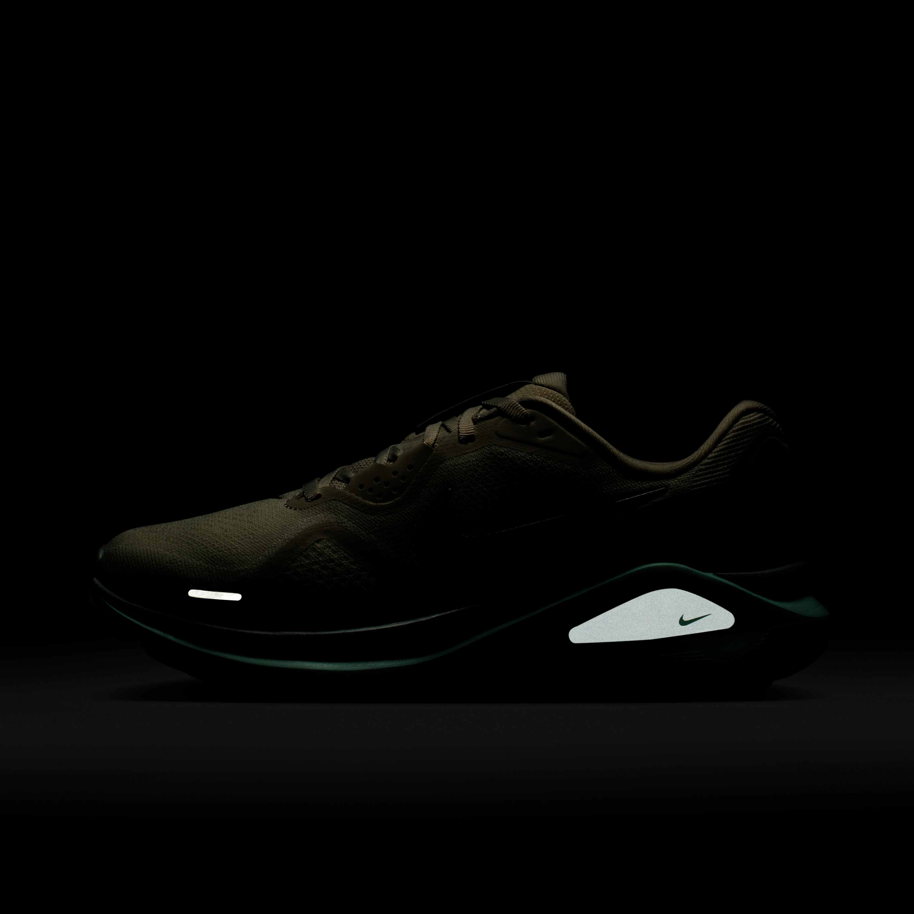 Nike Structure 26 image number 8