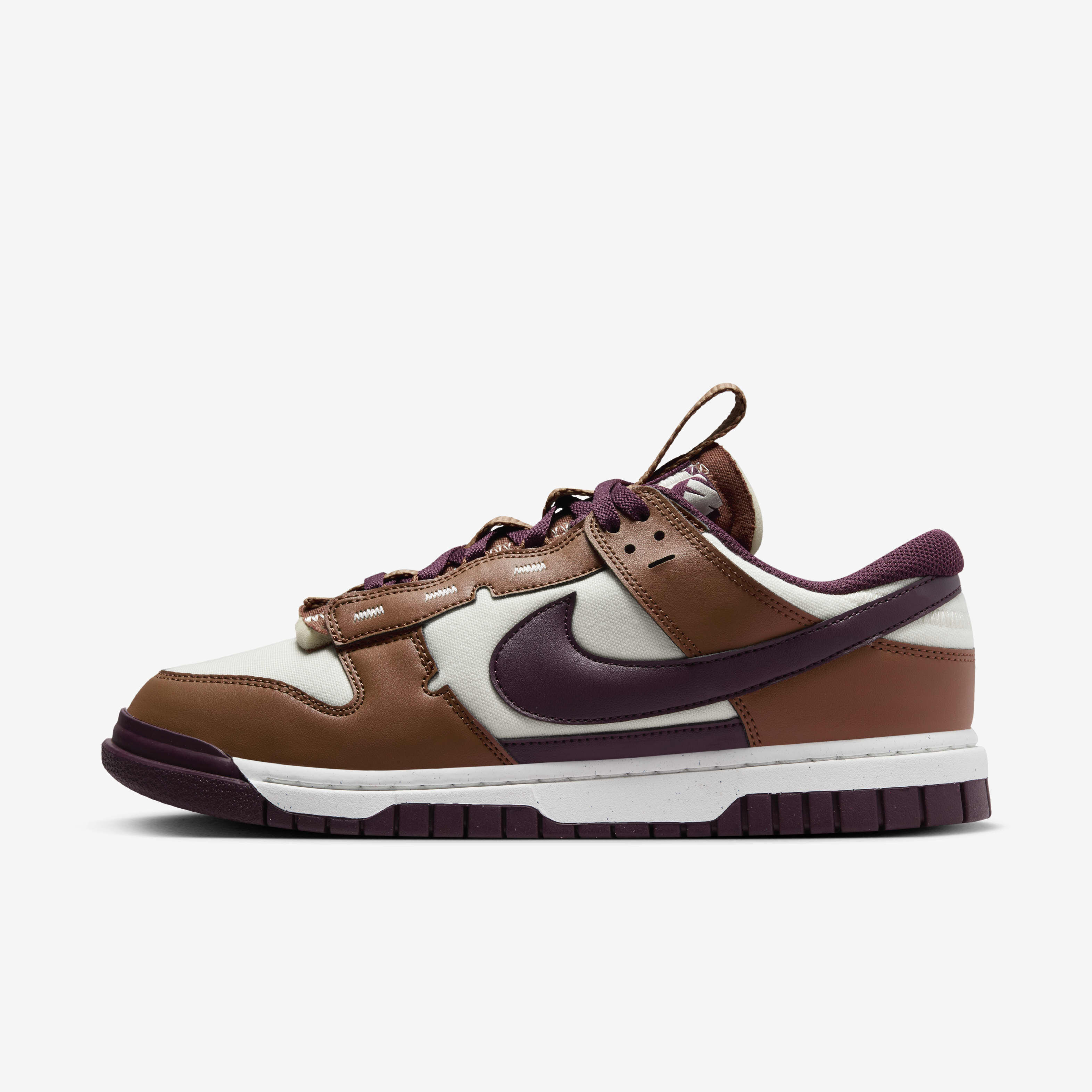 Nike Dunk Low Jumbo image number 0