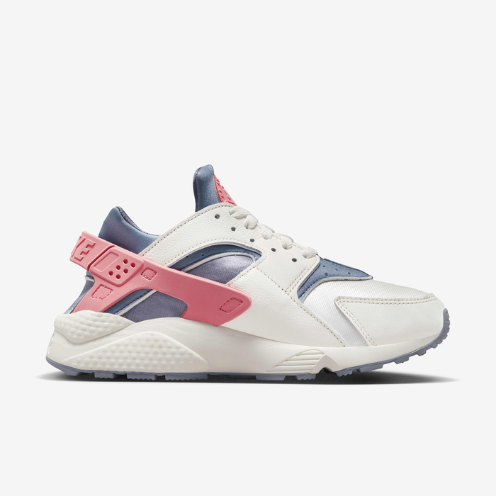 Nike Air Huarache image number 2 Nike Air Huarache image number 2