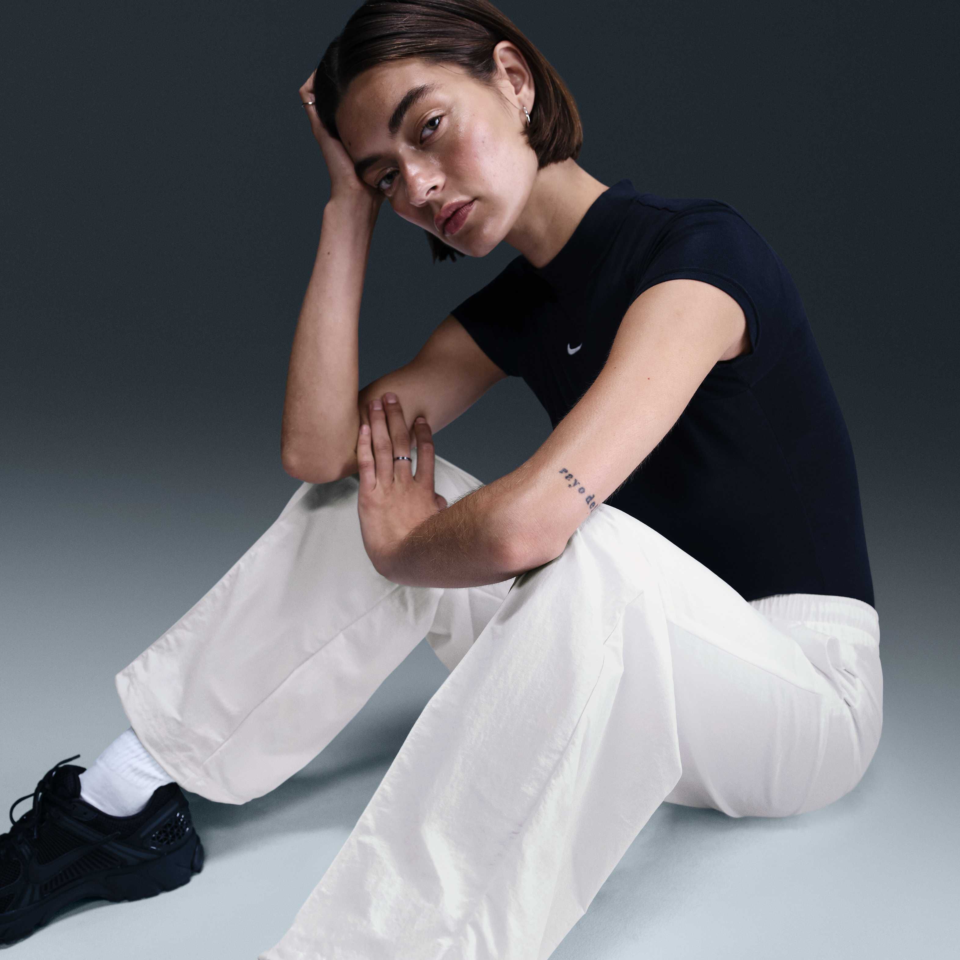 Nike Sportswear Everything Wovens image number 2