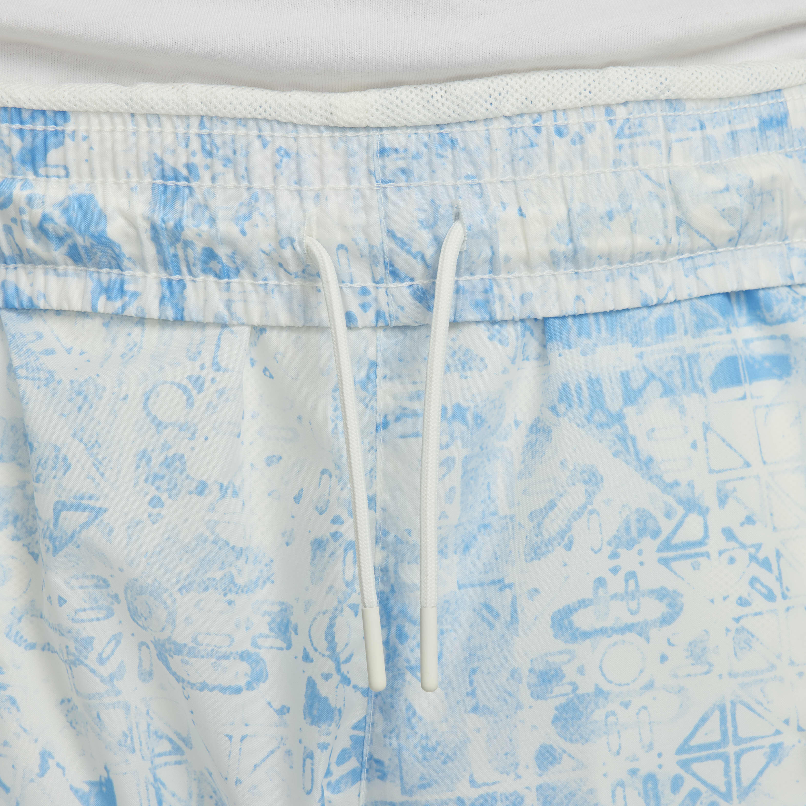 Portugal Windrunner image number 2