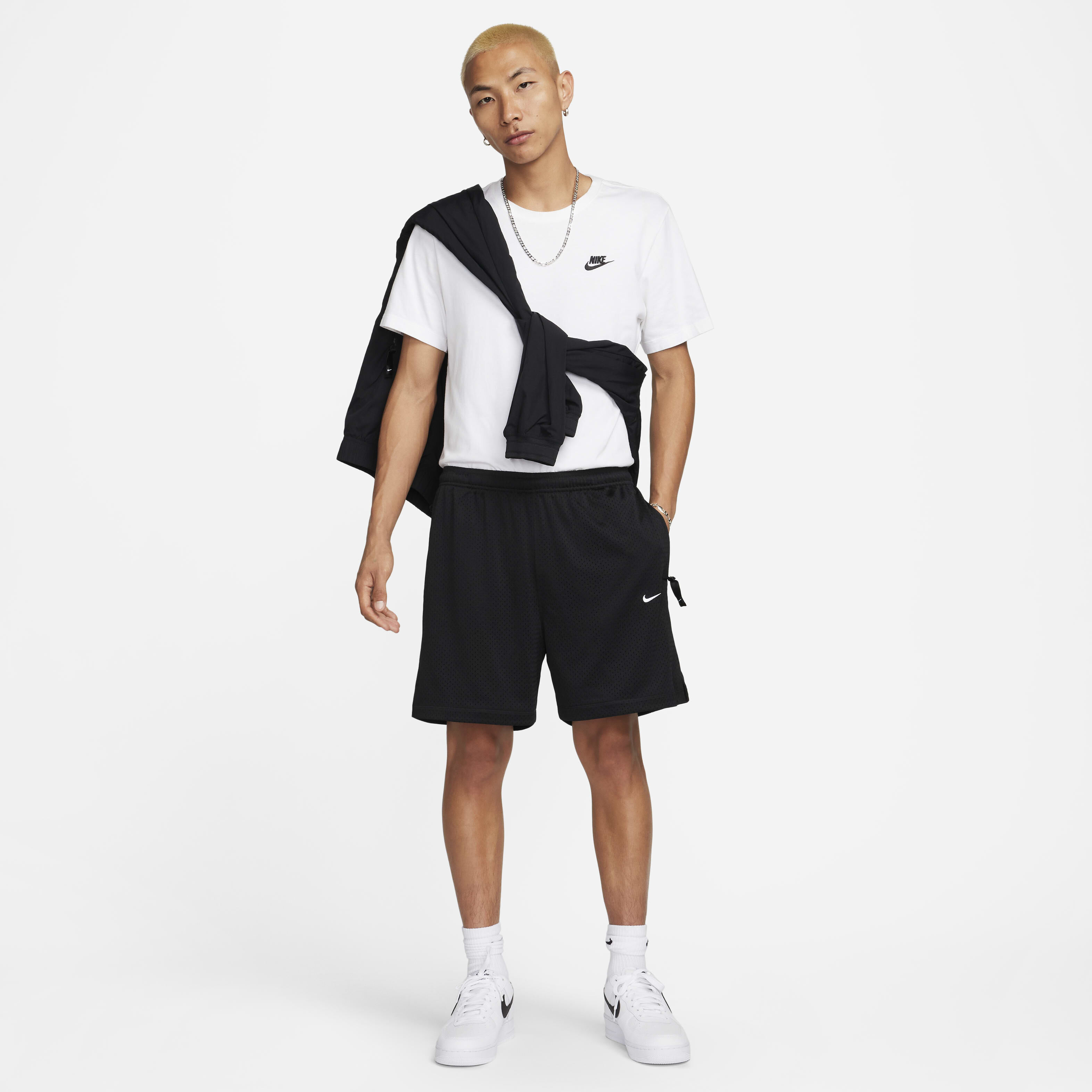 Nike Sportswear Swoosh image number 6