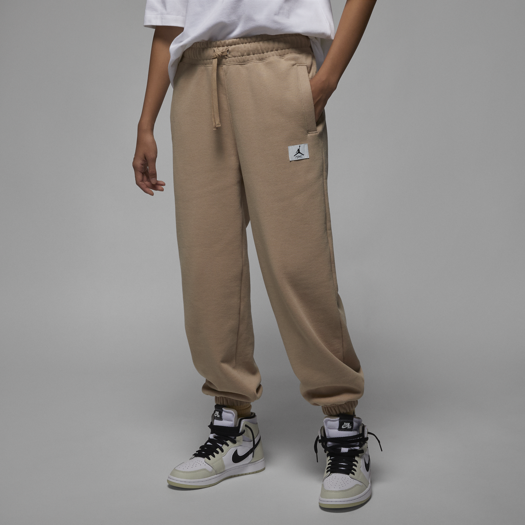 Zoom image