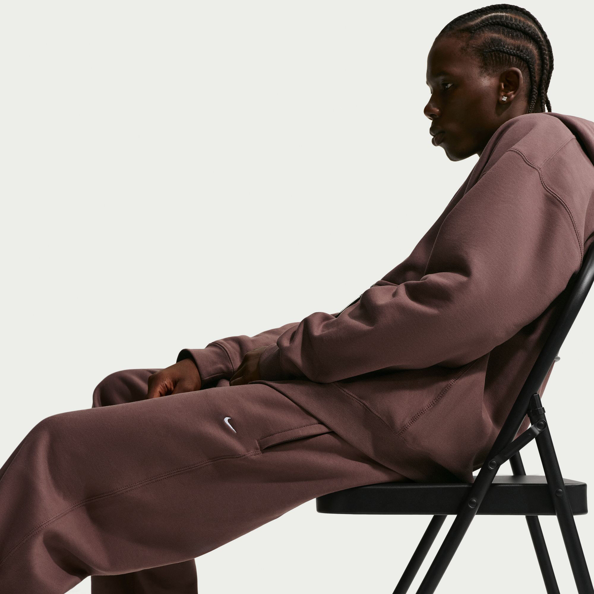 نايكي سولو سووش image number 0