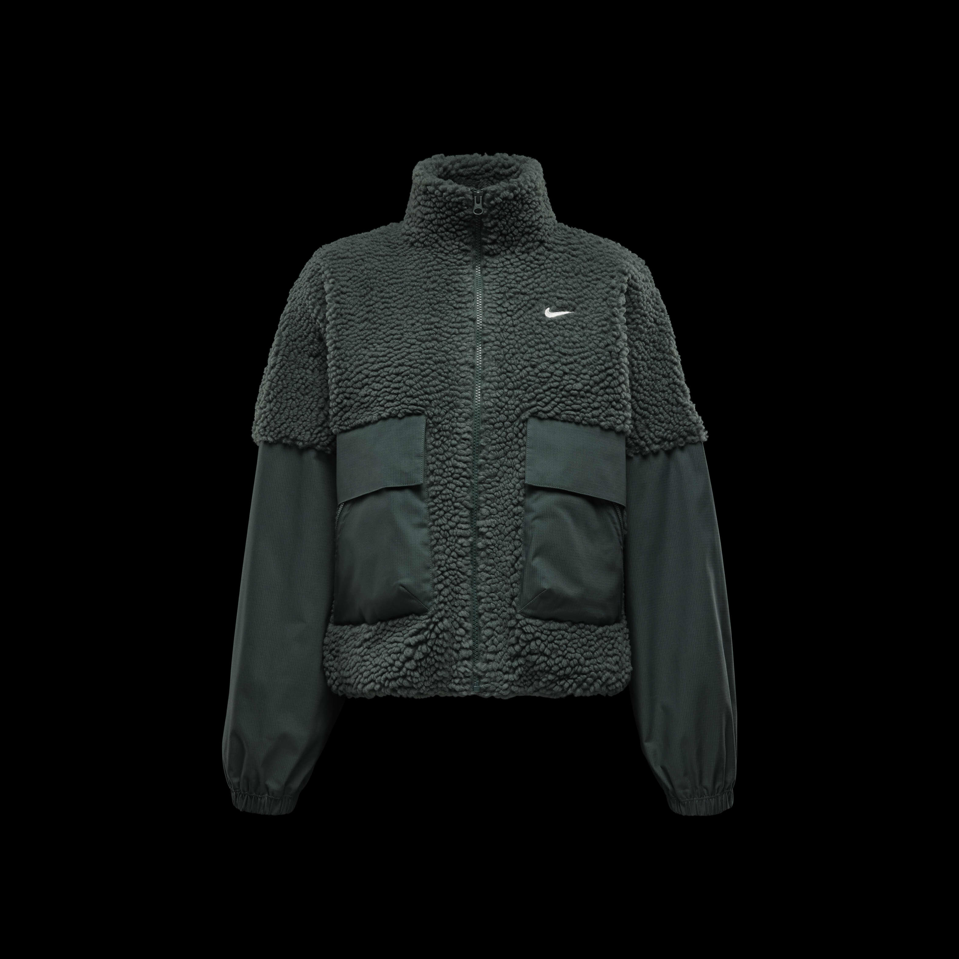 Nike Sportswear Essential image number 5