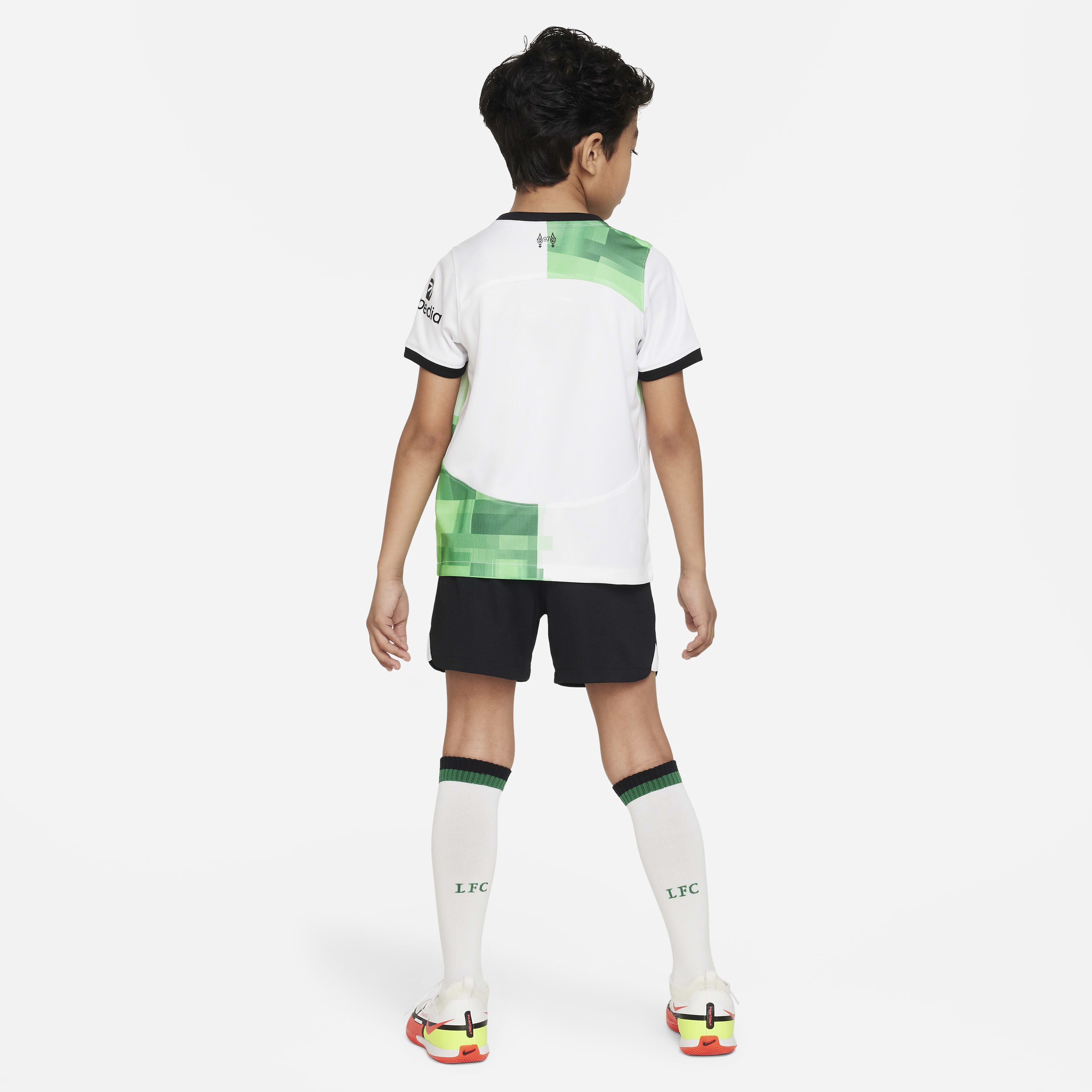 Liverpool F.C. 2023/24 Away image number 1