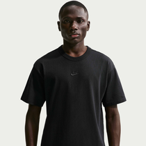 Nike Sportswear Premium Essentials