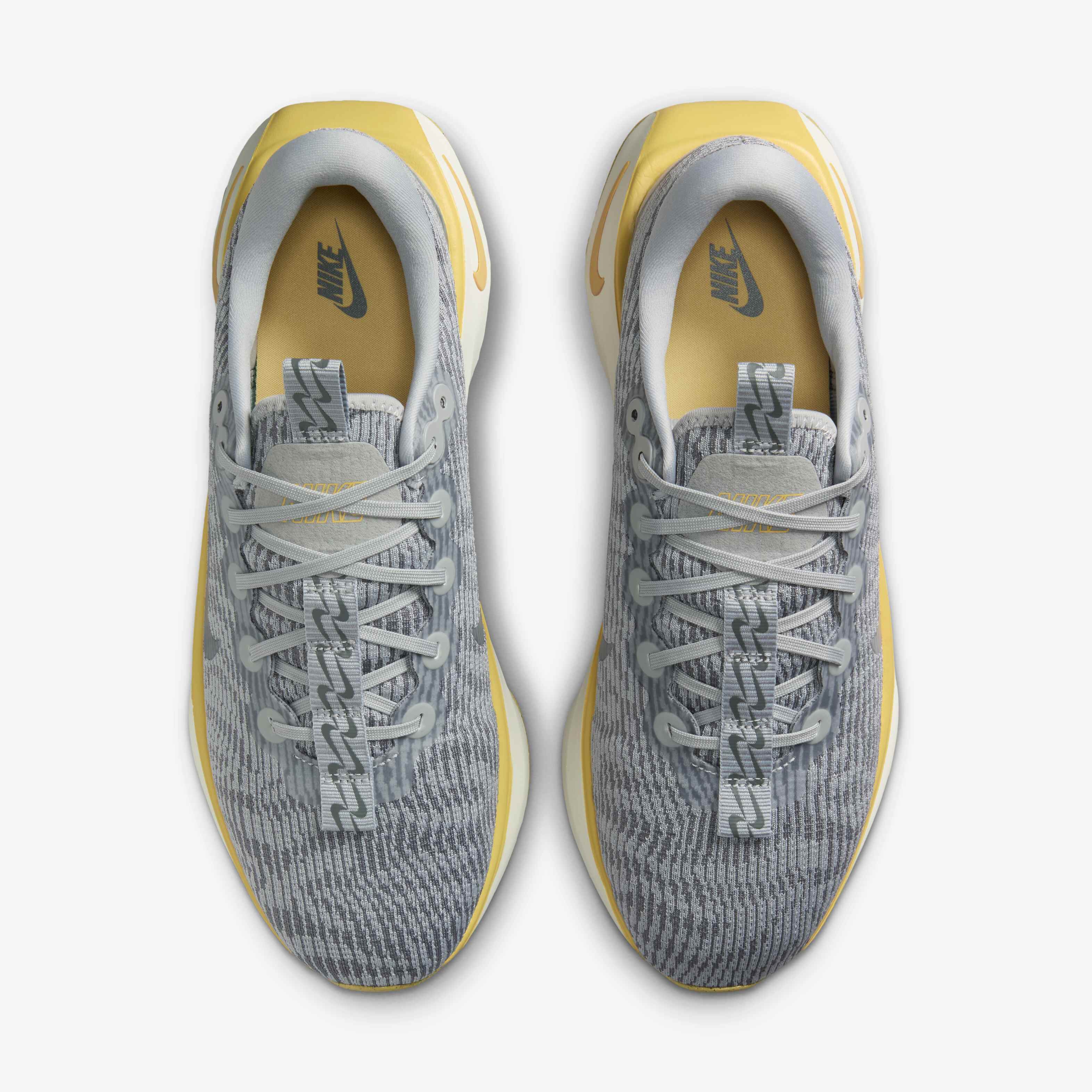 Nike Motiva image number 3