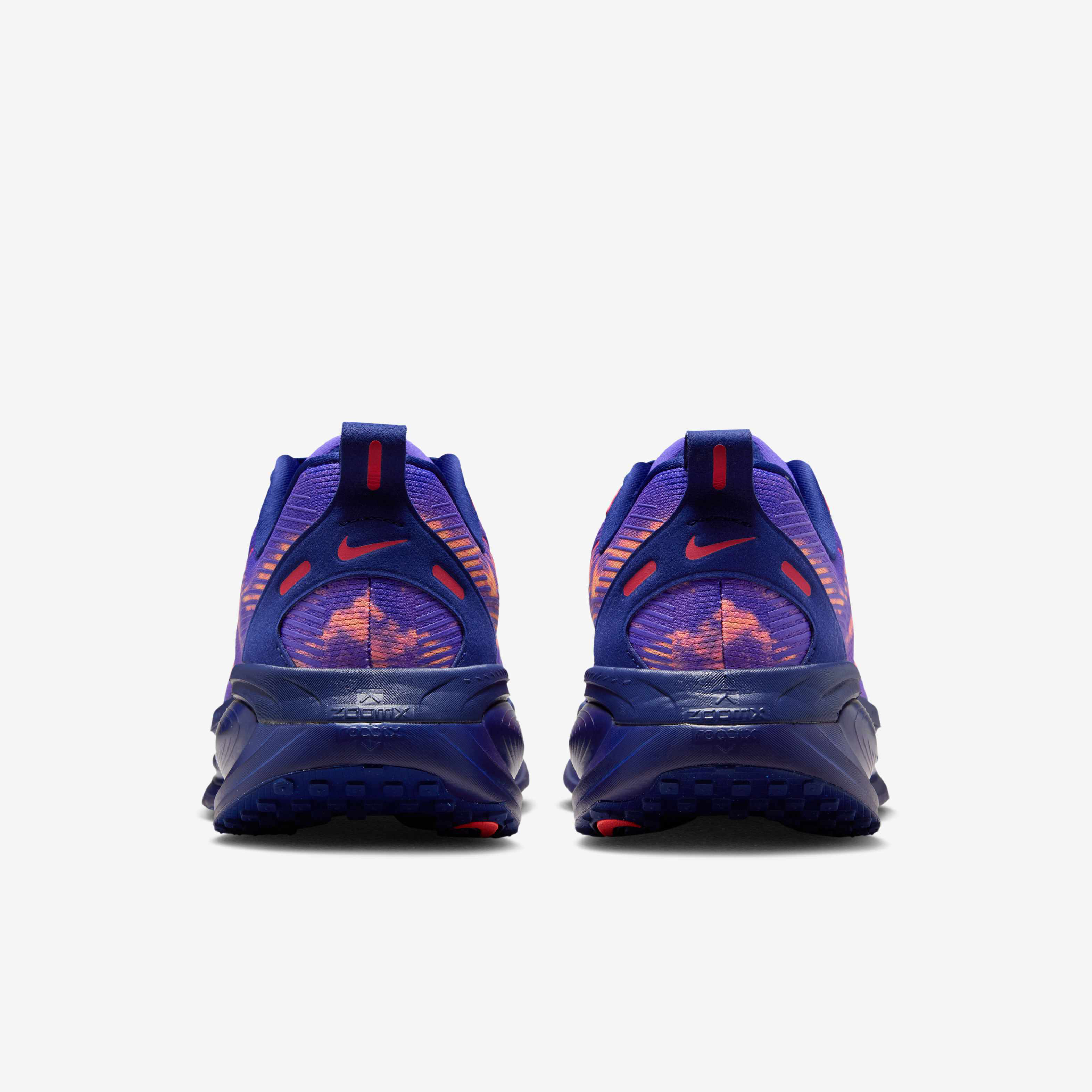 Nike Vomero 18 image number 5