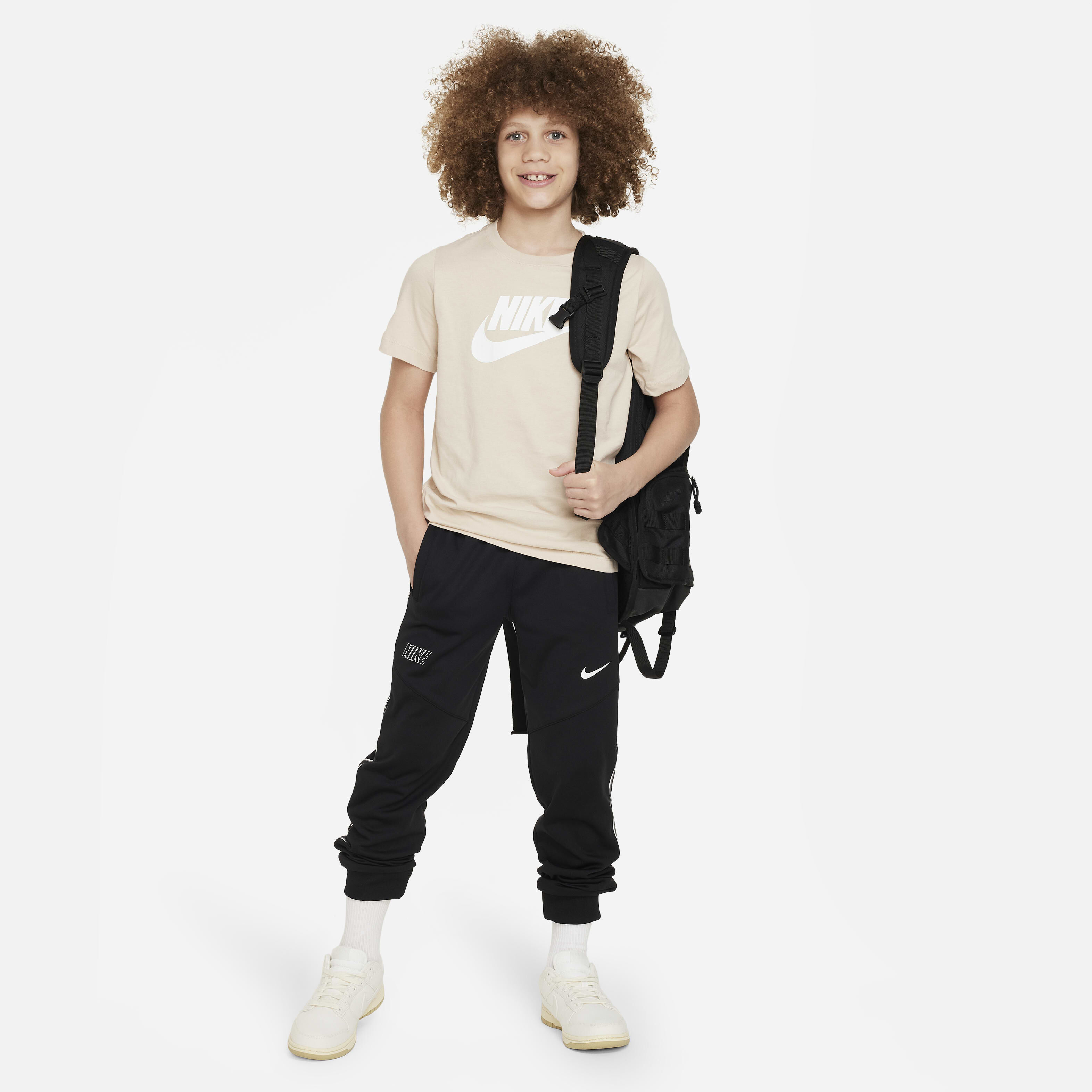 Nike Sportswear image number 3