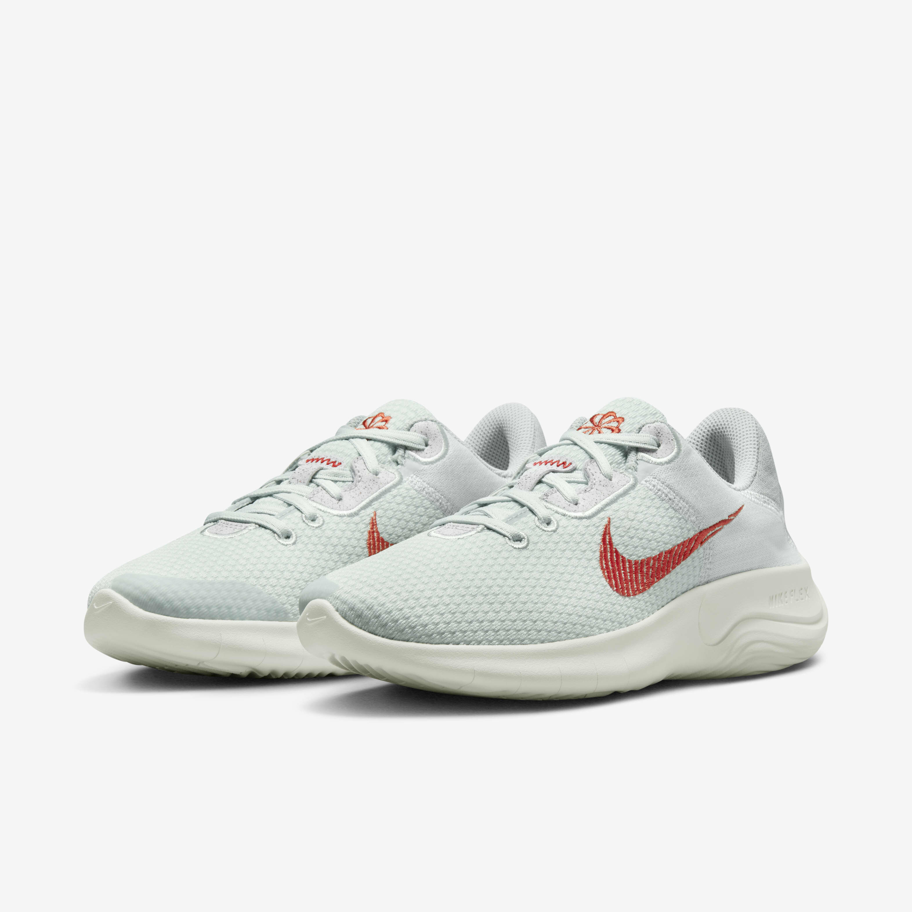 Nike Experience Run 11 image number 4