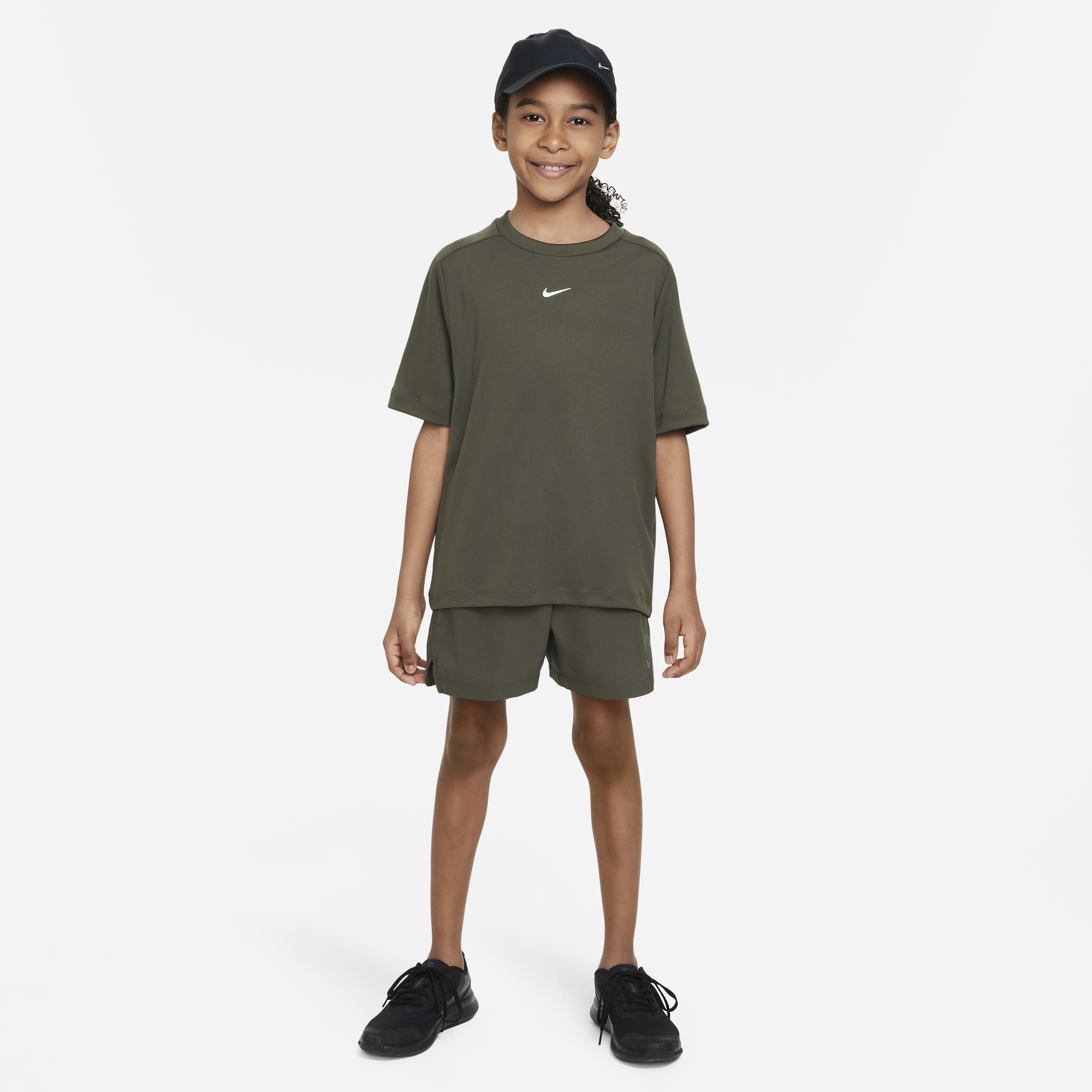 نايكي ملتي تك ايزي اون image number 8