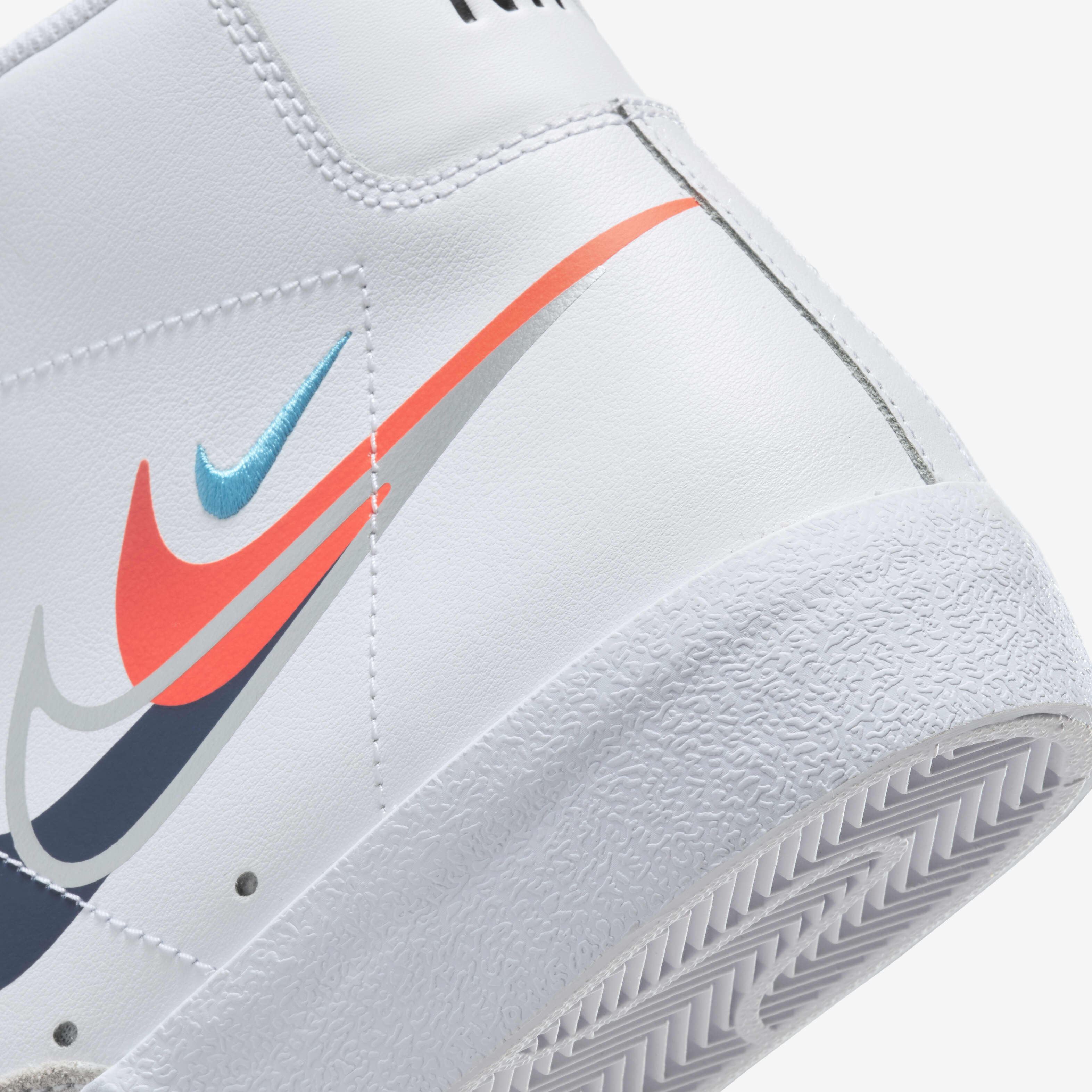 نايكي بليزر ميد '77 image number 7