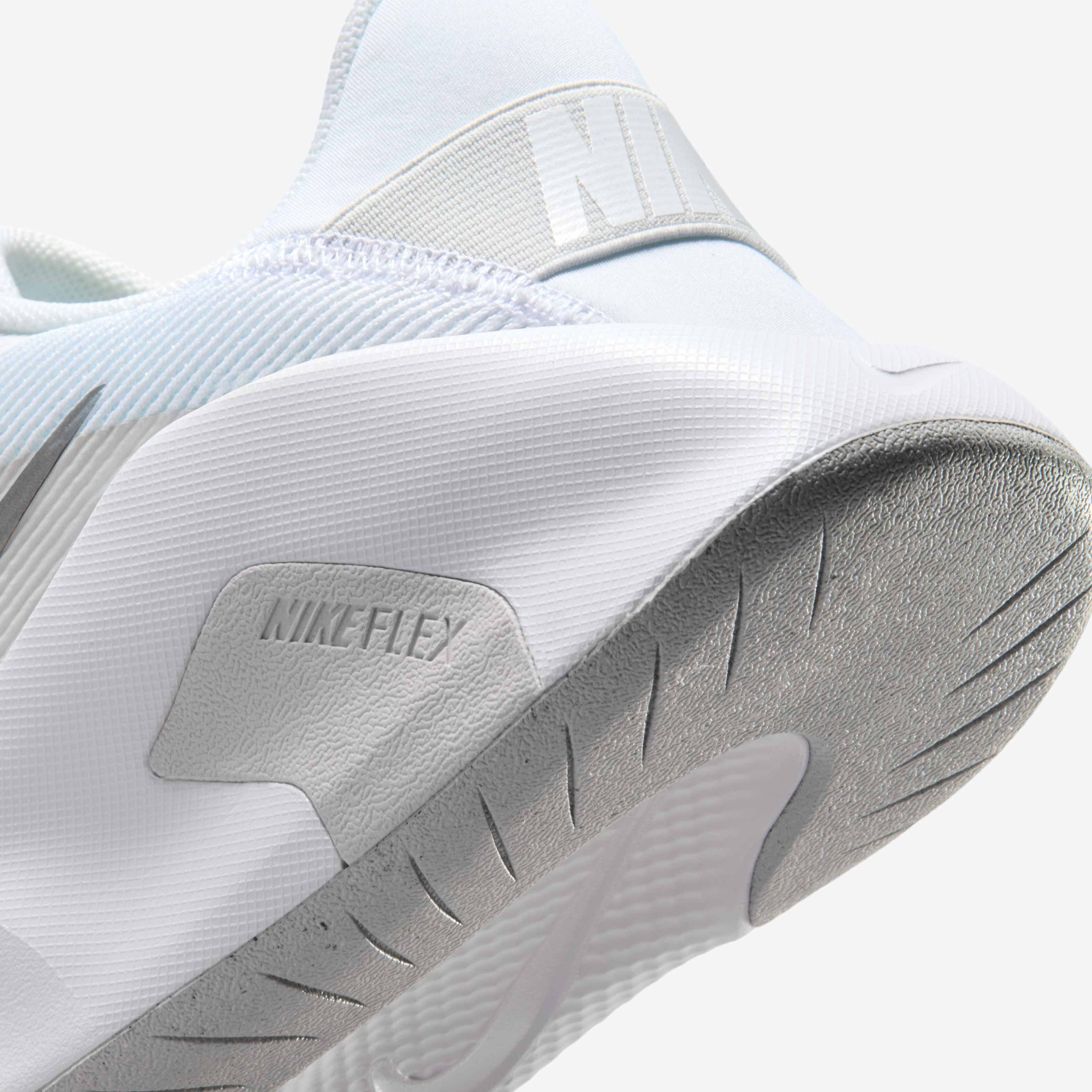 نايكي فليكس ترين image number 7