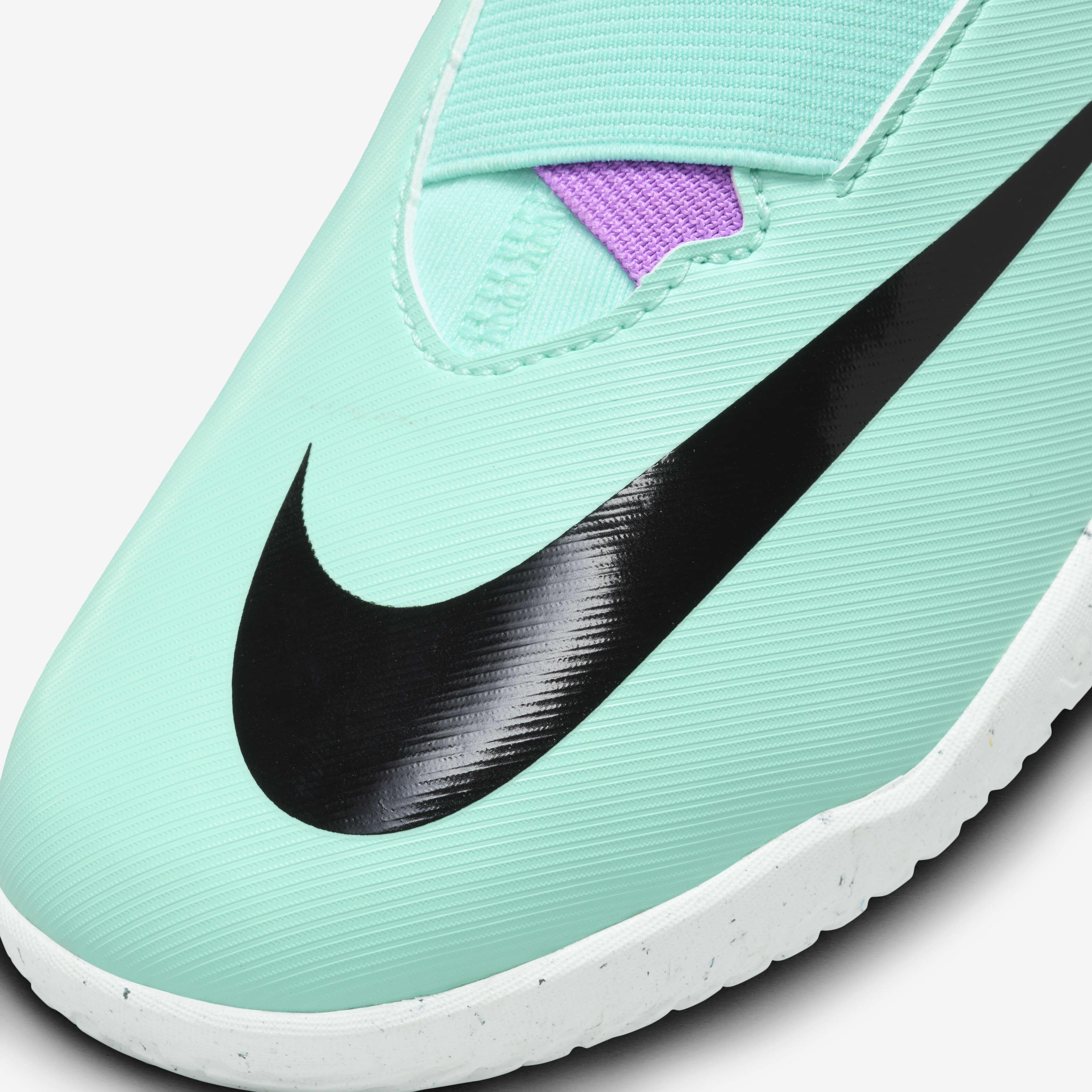 Nike Jr. Mercurial Vapor 15 Academy image number 6