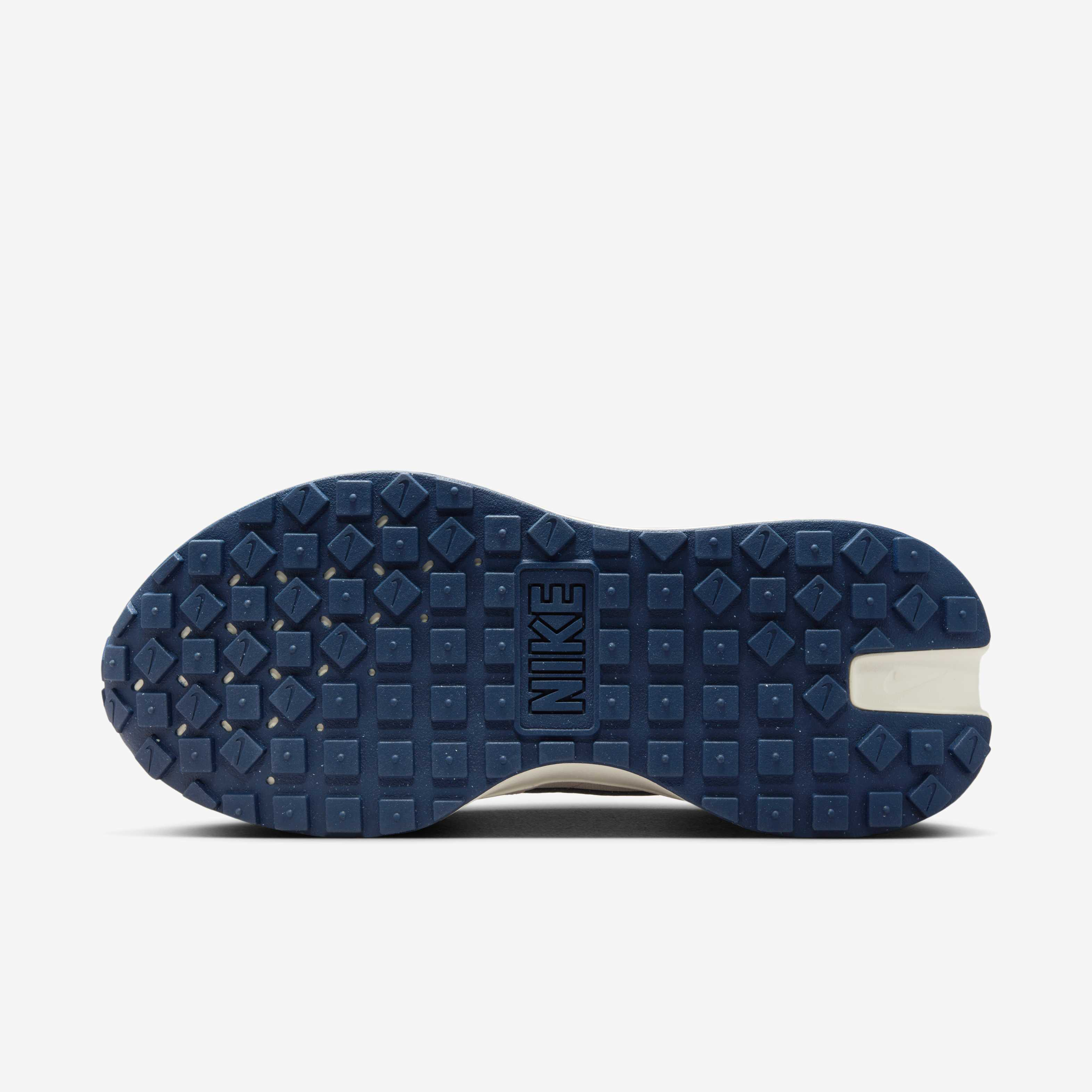 Nike Phoenix Waffle image number 2