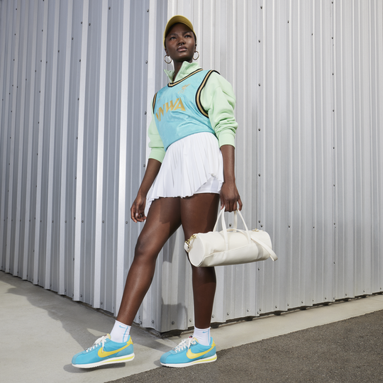 Nike cortez on outlet feet shorts