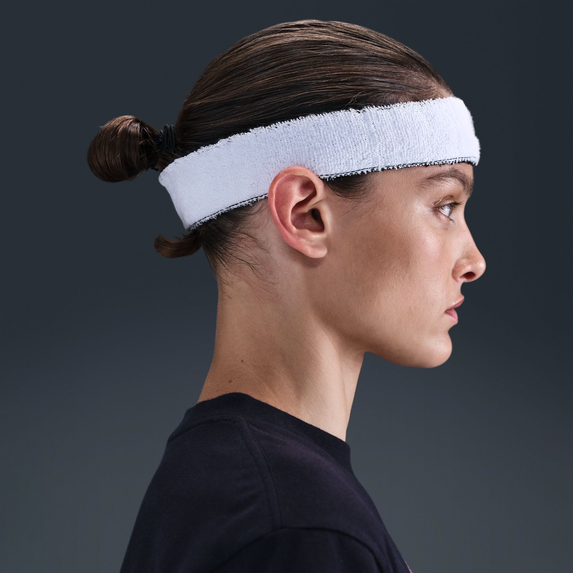 Nike Swoosh Classic image number 4