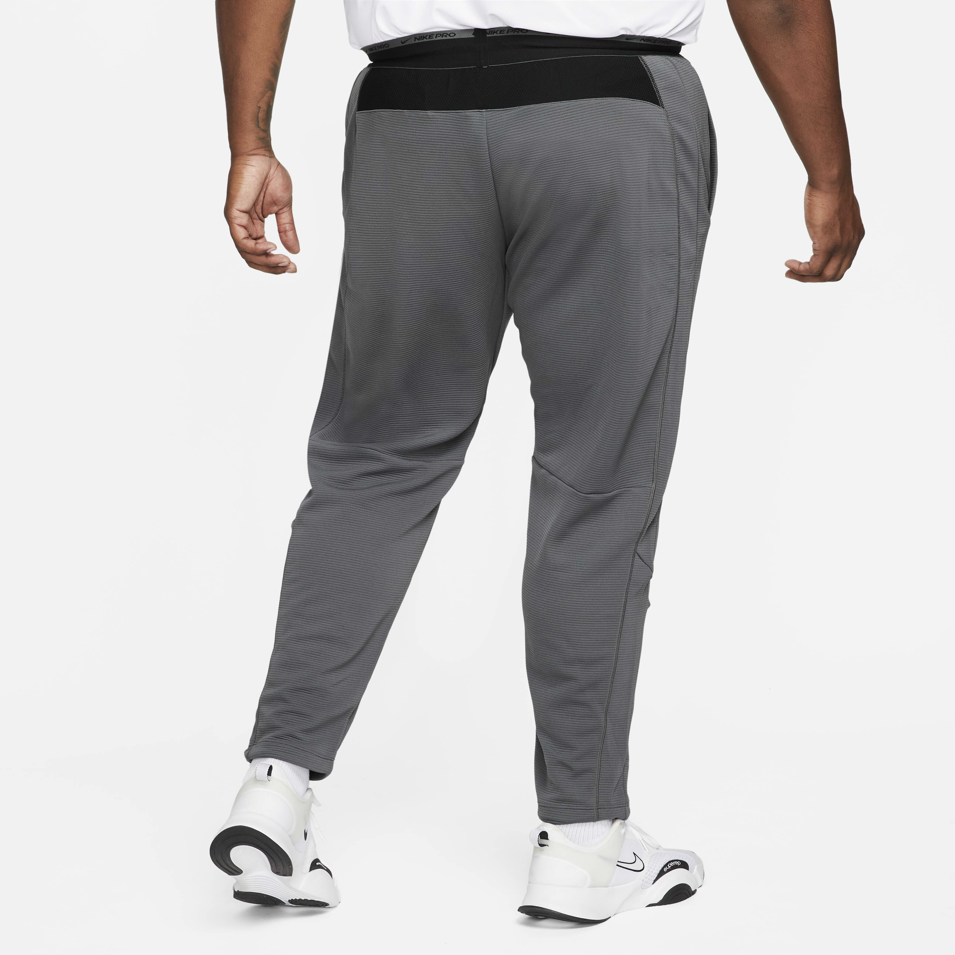 نايكي برو image number 6