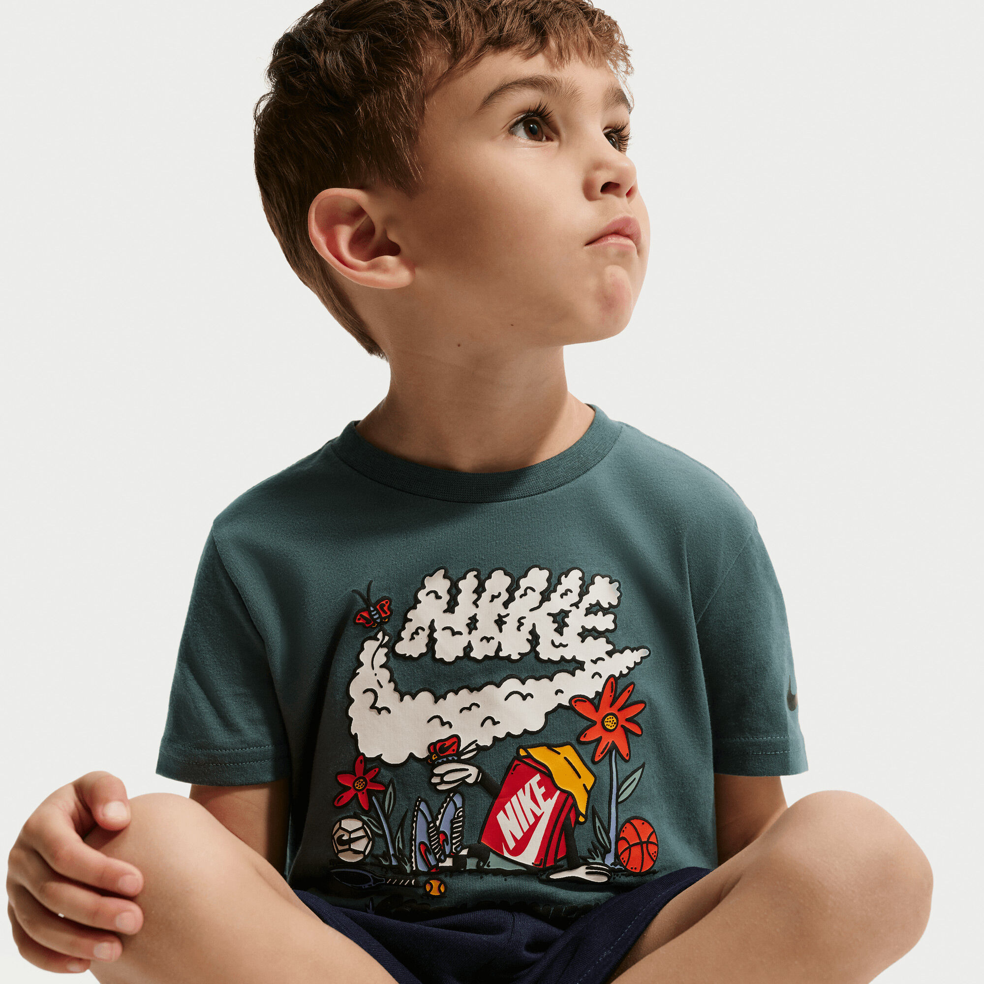 Nike image number 4