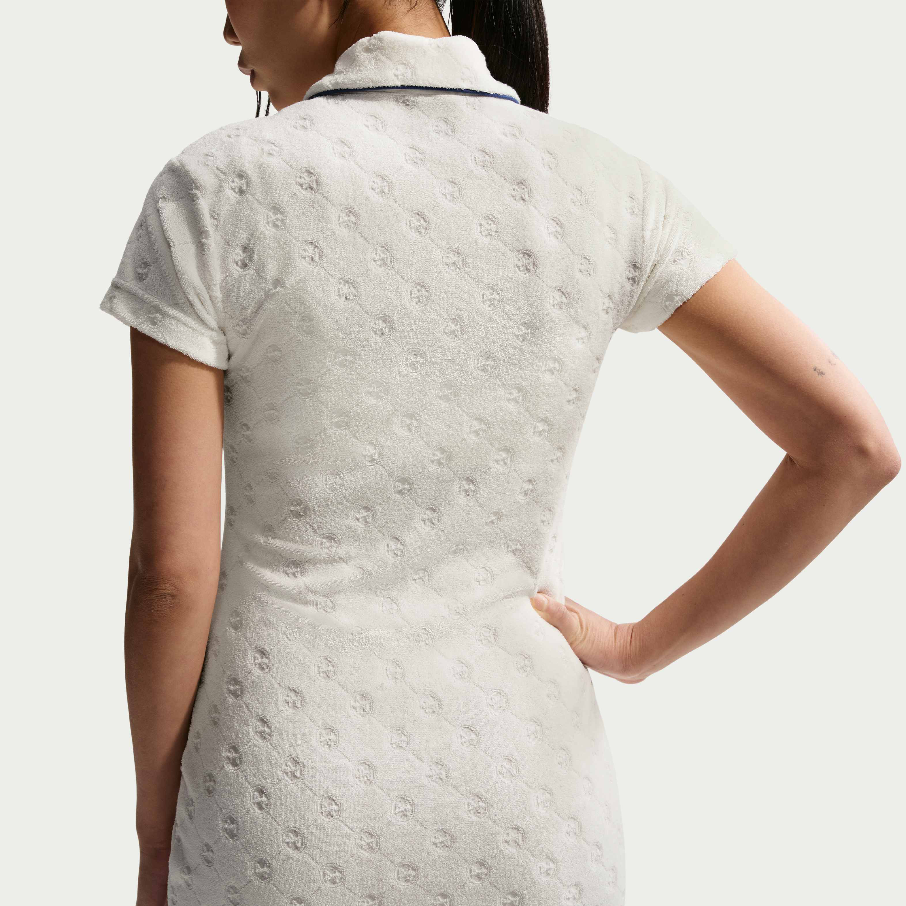 Nike Sportswear Chill Terry image number 2