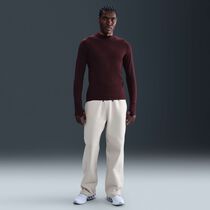 Nike Solo Swoosh