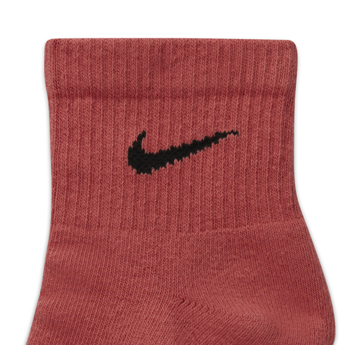 Shop Everyday Plus Cushioned Training Ankle Socks 3 Pairs Nike UAE