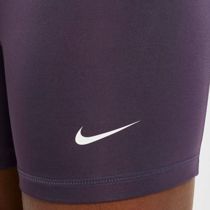 Nike Pro image number 4 Nike Pro image number 4