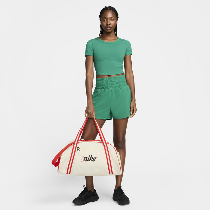 Nike Gym Club image number 10 Nike Gym Club image number 10