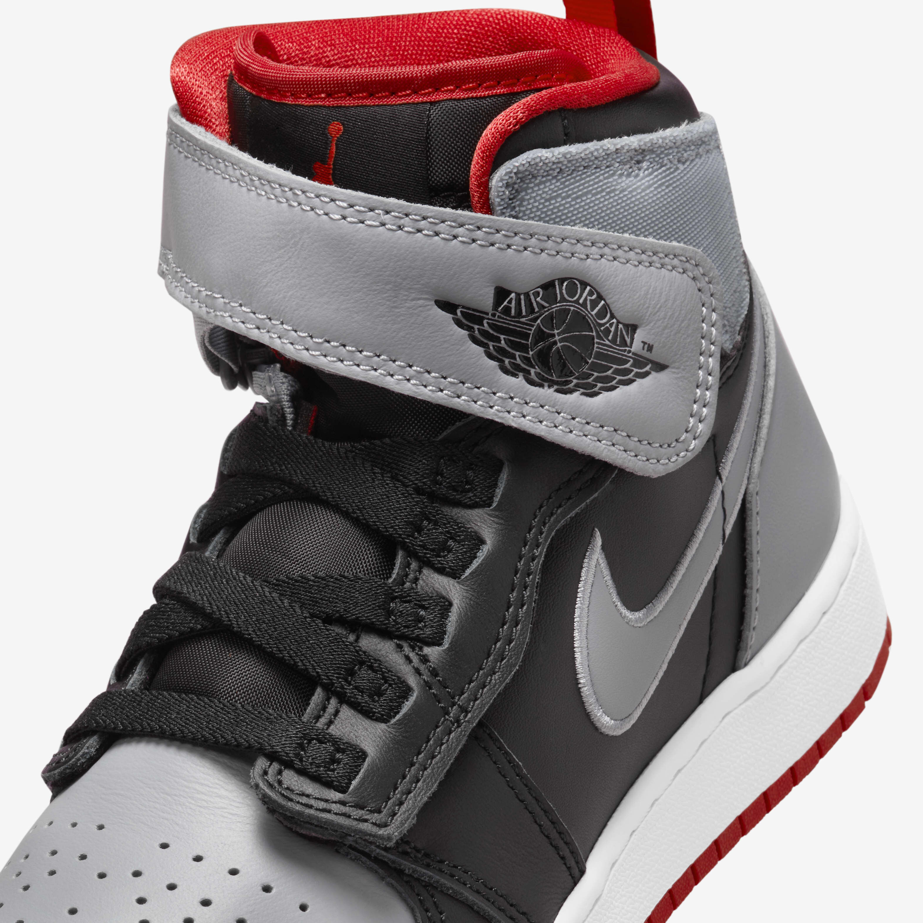 Air Jordan 1 Hi FlyEase image number 9