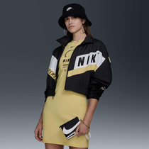 نايكي ايكون كورتيز