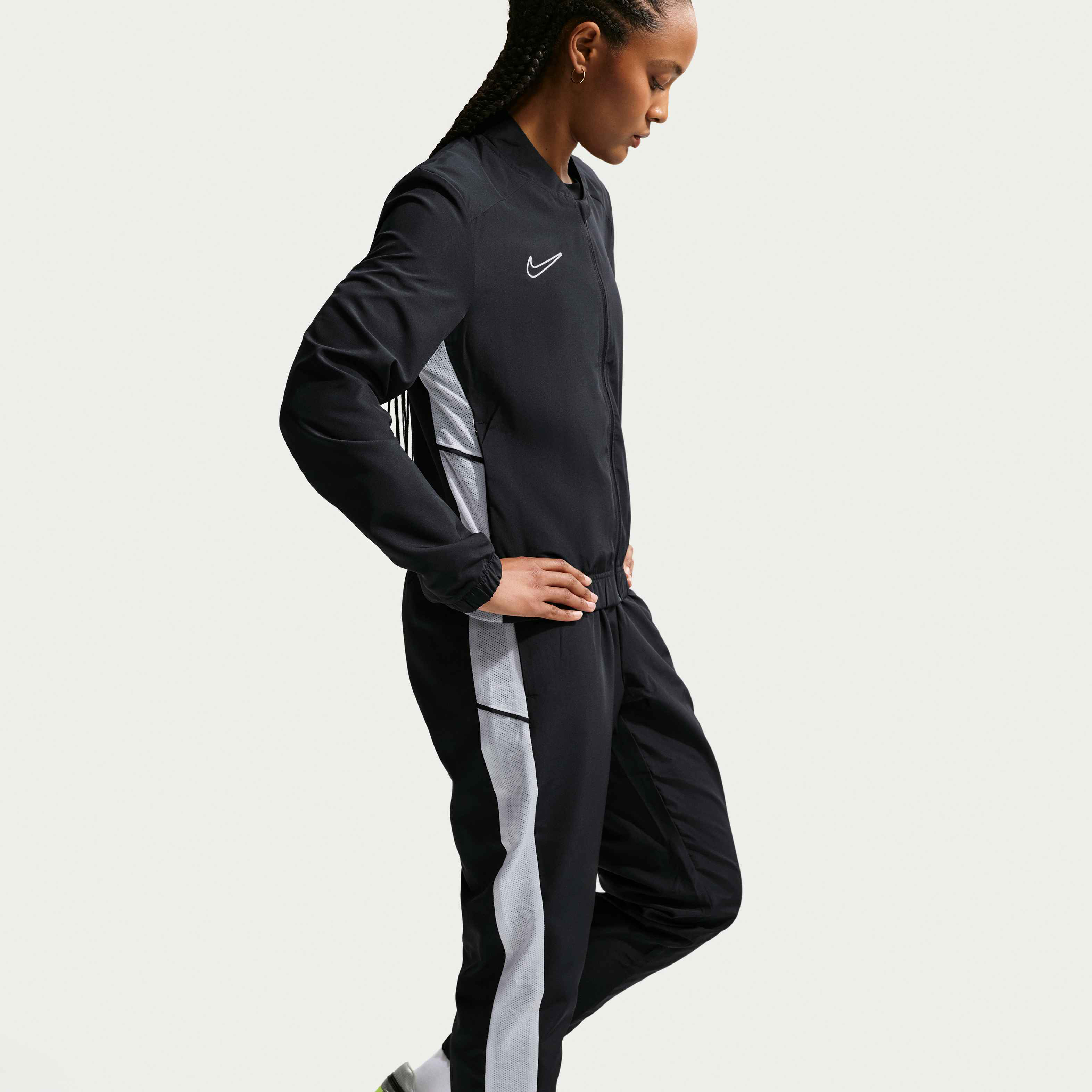 Nike Academy image number 5