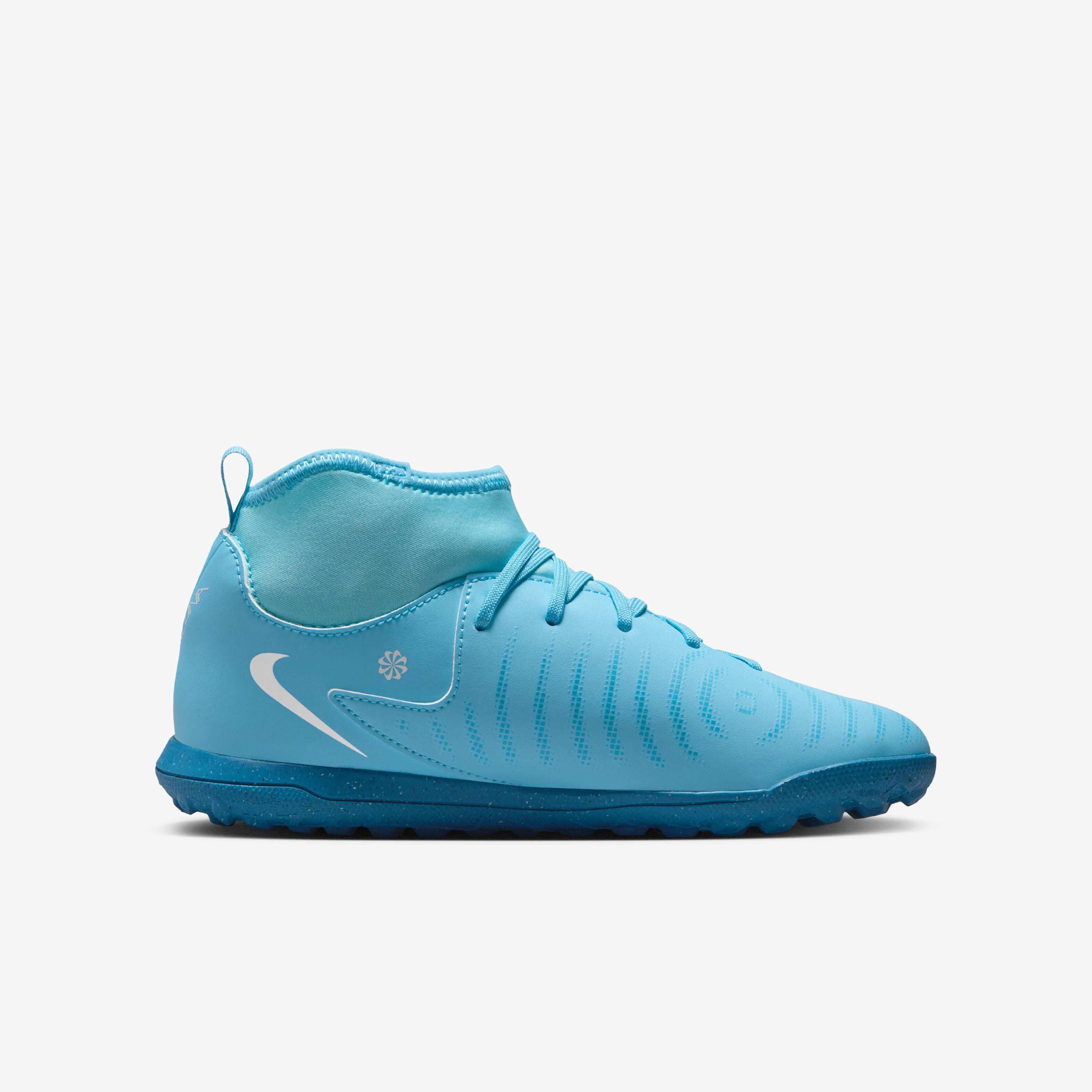 Nike Jr. Phantom Luna 2 Club image number 2
