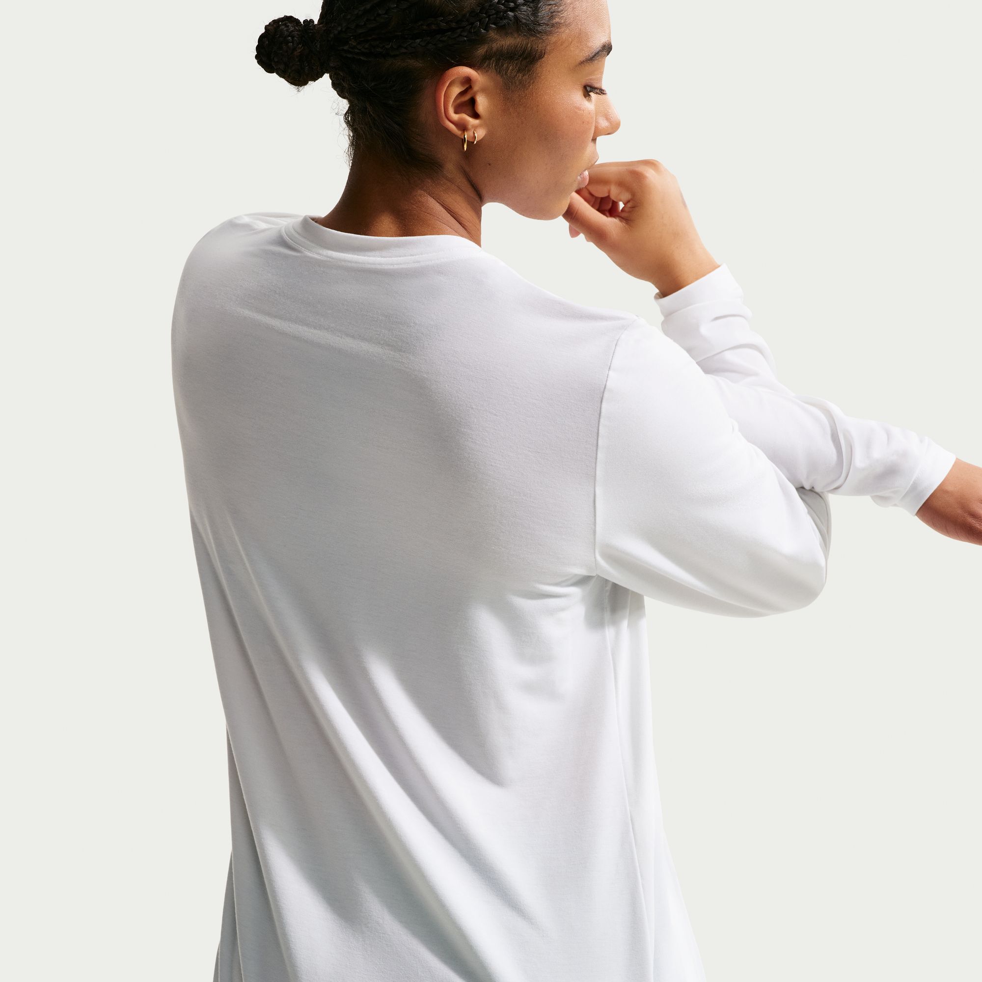 Nike image number 3